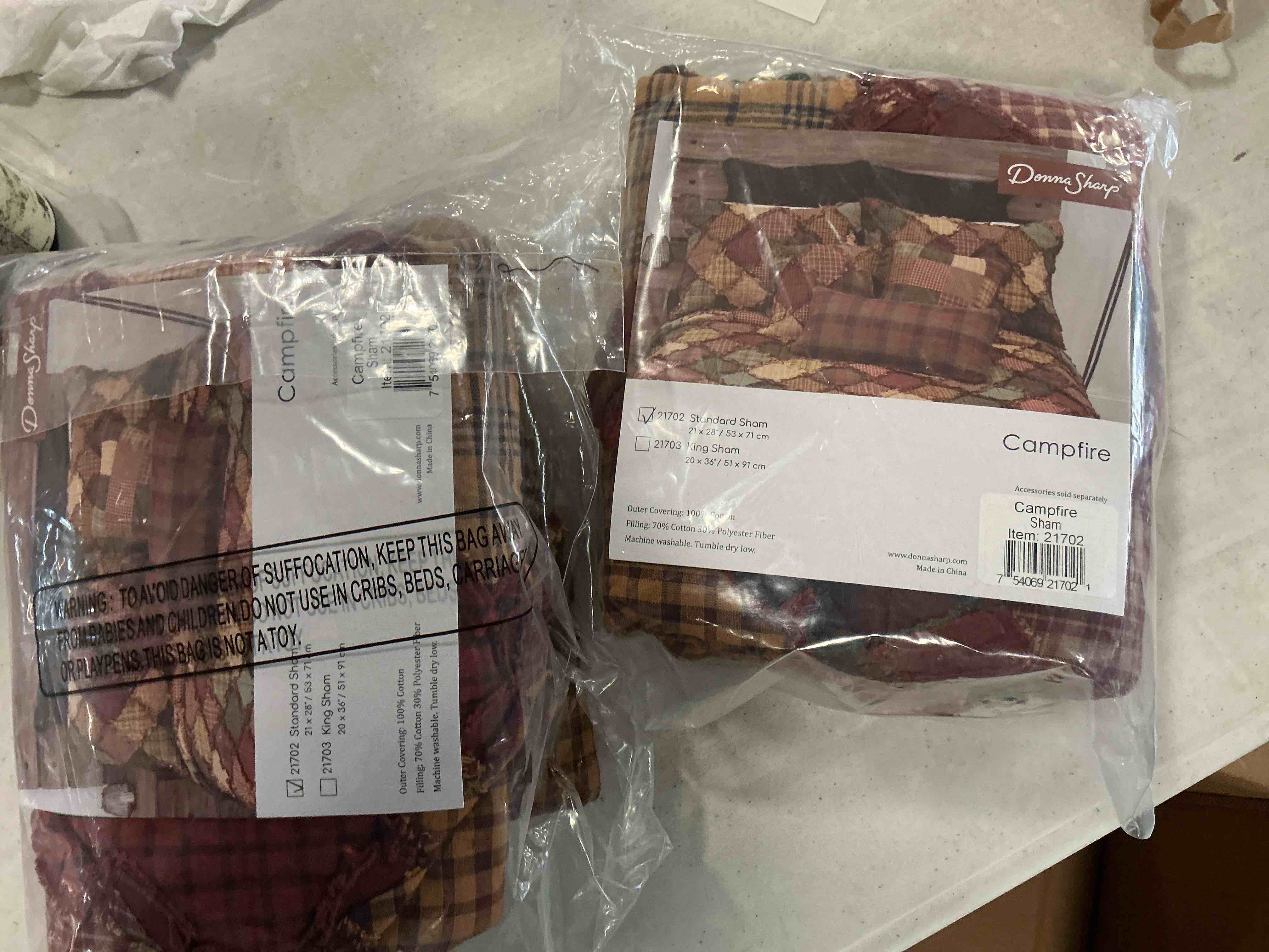 Condition photo showing New/Like New for Donna Sharp Campfire Lodge Decorative Pieced Cotton Standard Pillow Sham 2 Pcs.