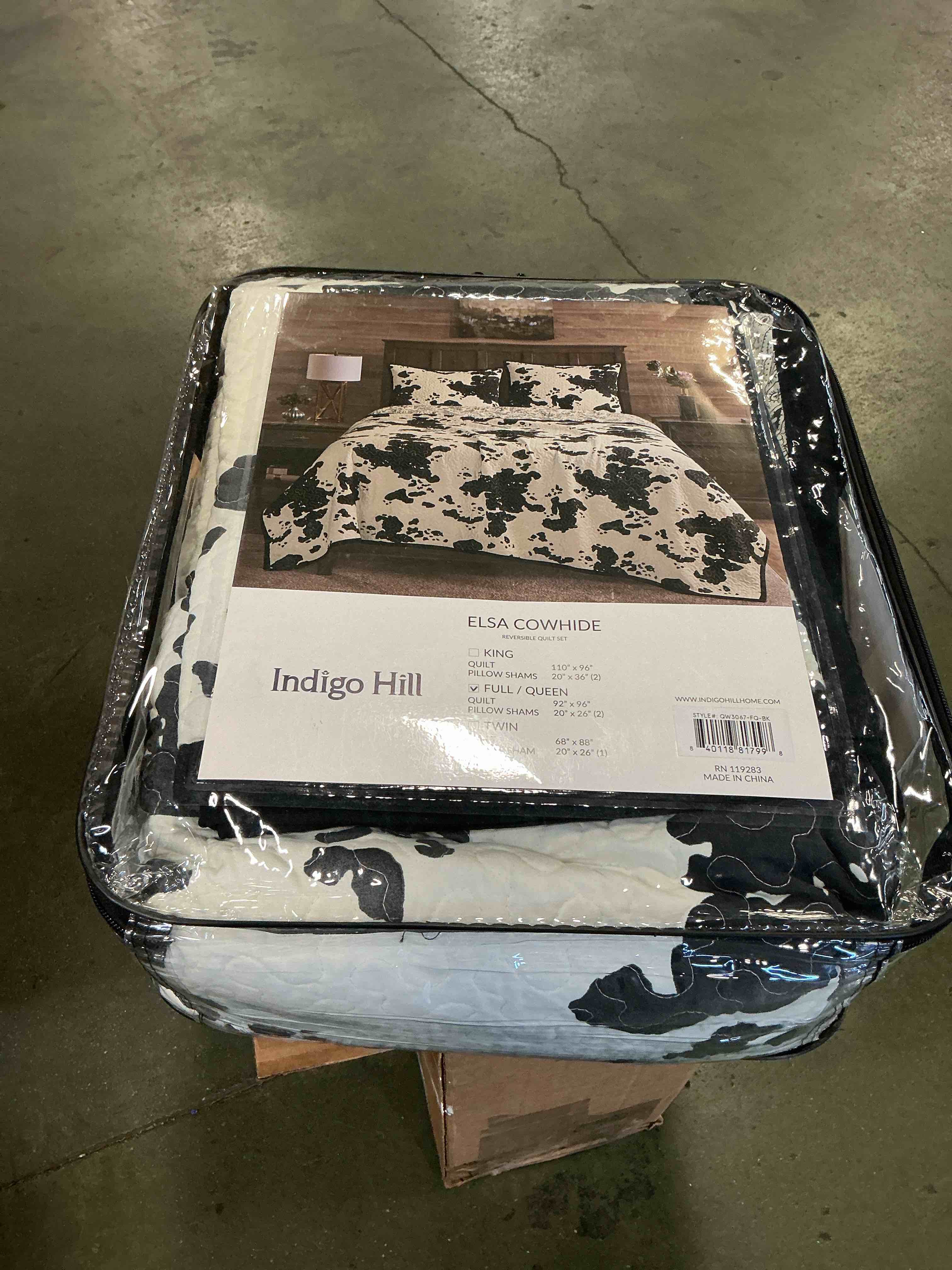 Condition photo showing Good Condition for Indigo Hill Clara Cowhide 3 Piece Black Cow Print Reversible Cotton Quilt Set  Western Bedding  Full/Queen