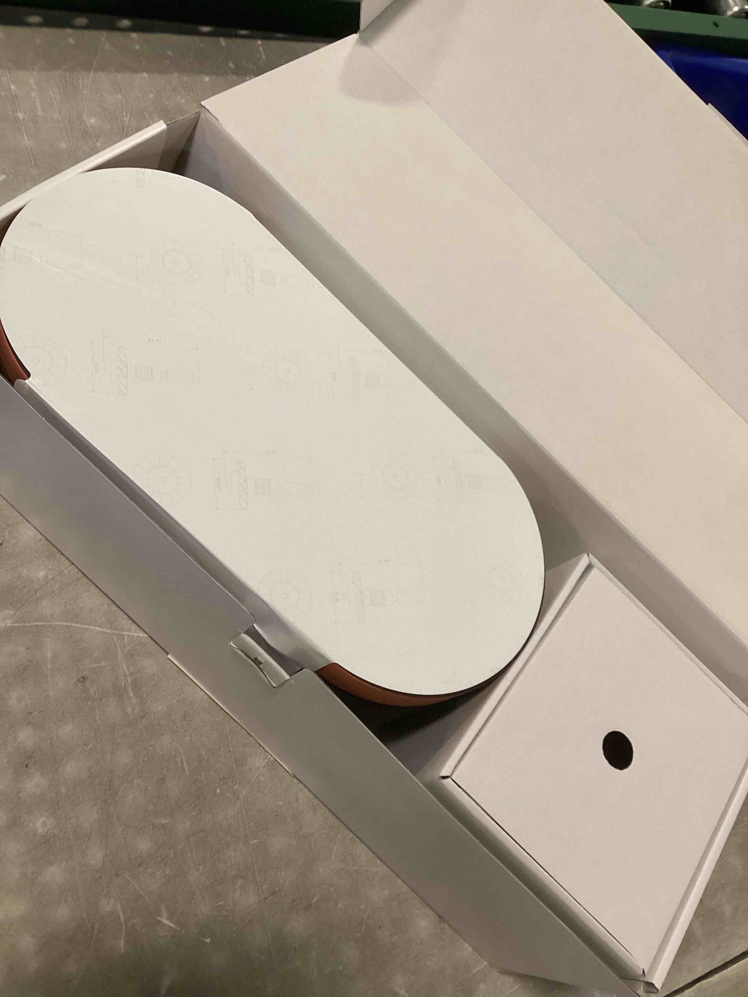 Condition photo showing New/Like New for Dyson Airwrap i.d.™ Multi-Styler, Allure Winner, Bluetooth Connected, No Heat Damage, 6-in-1 Versatility, Intelligent Hair Styler Complete Diffuse for Curly to Coily Hair - Amber Silk