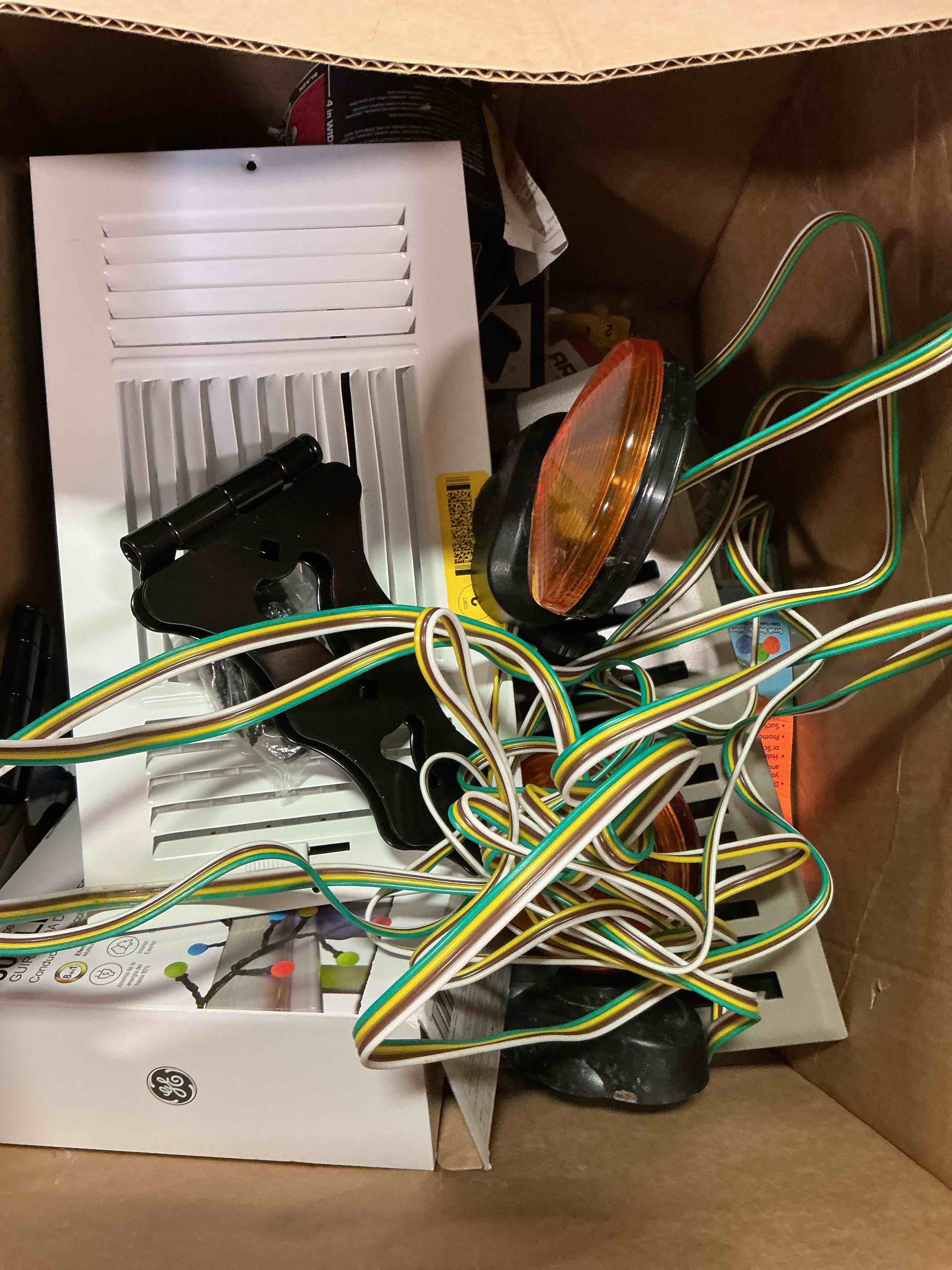 Condition photo showing Good Condition for Assorted Home Improvement Lot (Small Tools, Screw, Home Accessories, etc.)