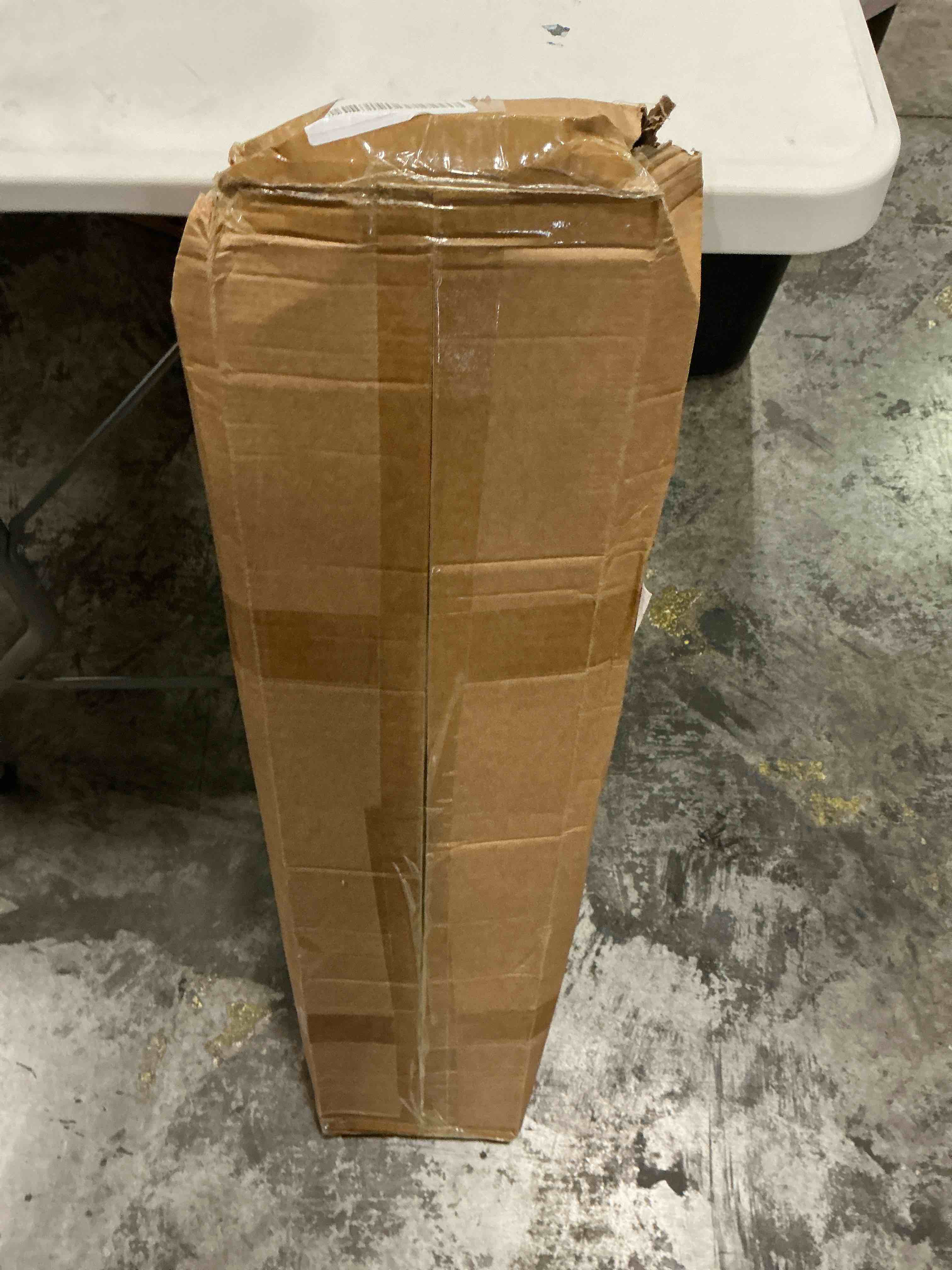 Condition photo showing New/Like New for 8 pack wedding umbrella bulk, windproof large rain umbrella, strong fiberglass frame, auto open wedding umbrellas for guests bride groom photography friend gift (clear)