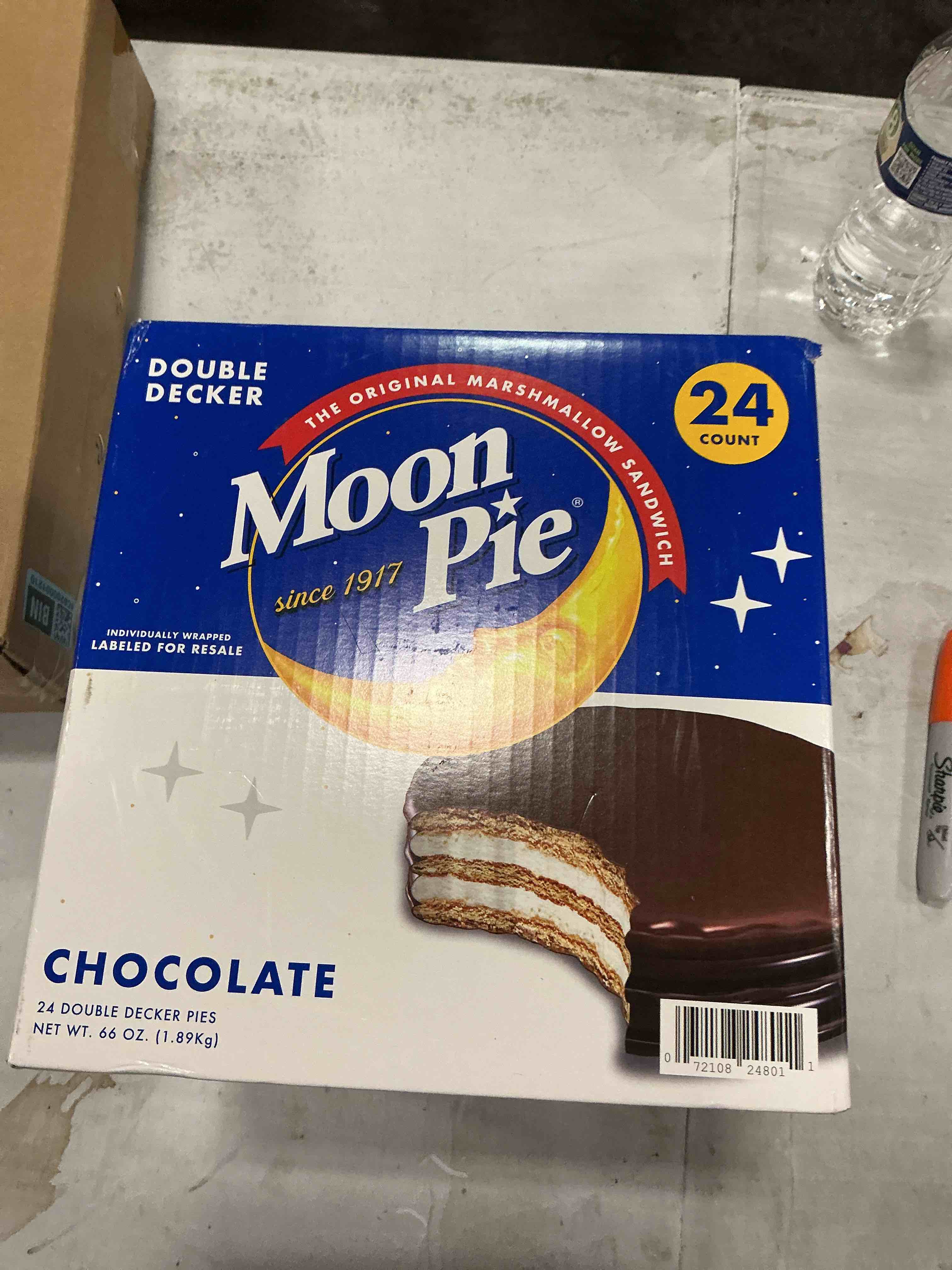 Condition photo showing New/Like New for (best by 3/21/2026) moonpie chocolate double decker pie, 2.75 oz., 24 ct. chocolate,marshmallow 4.12 pound (pack of 24)