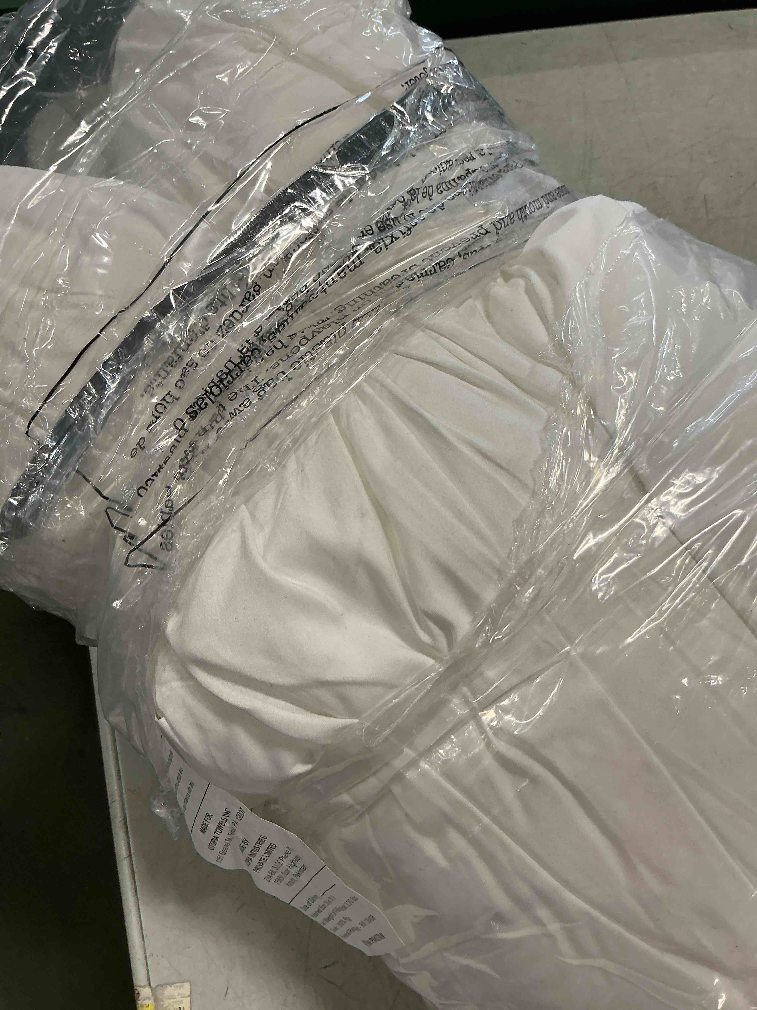 Condition photo showing As Is for Utopia Bedding 26x26 Pillow Inserts, Set of 2, White – Indoor Decorative Throw Pillows for Bed, Sofa & Couch – Soft, Supportive & Fluffy Cushion Inserts White 26x26 Inch