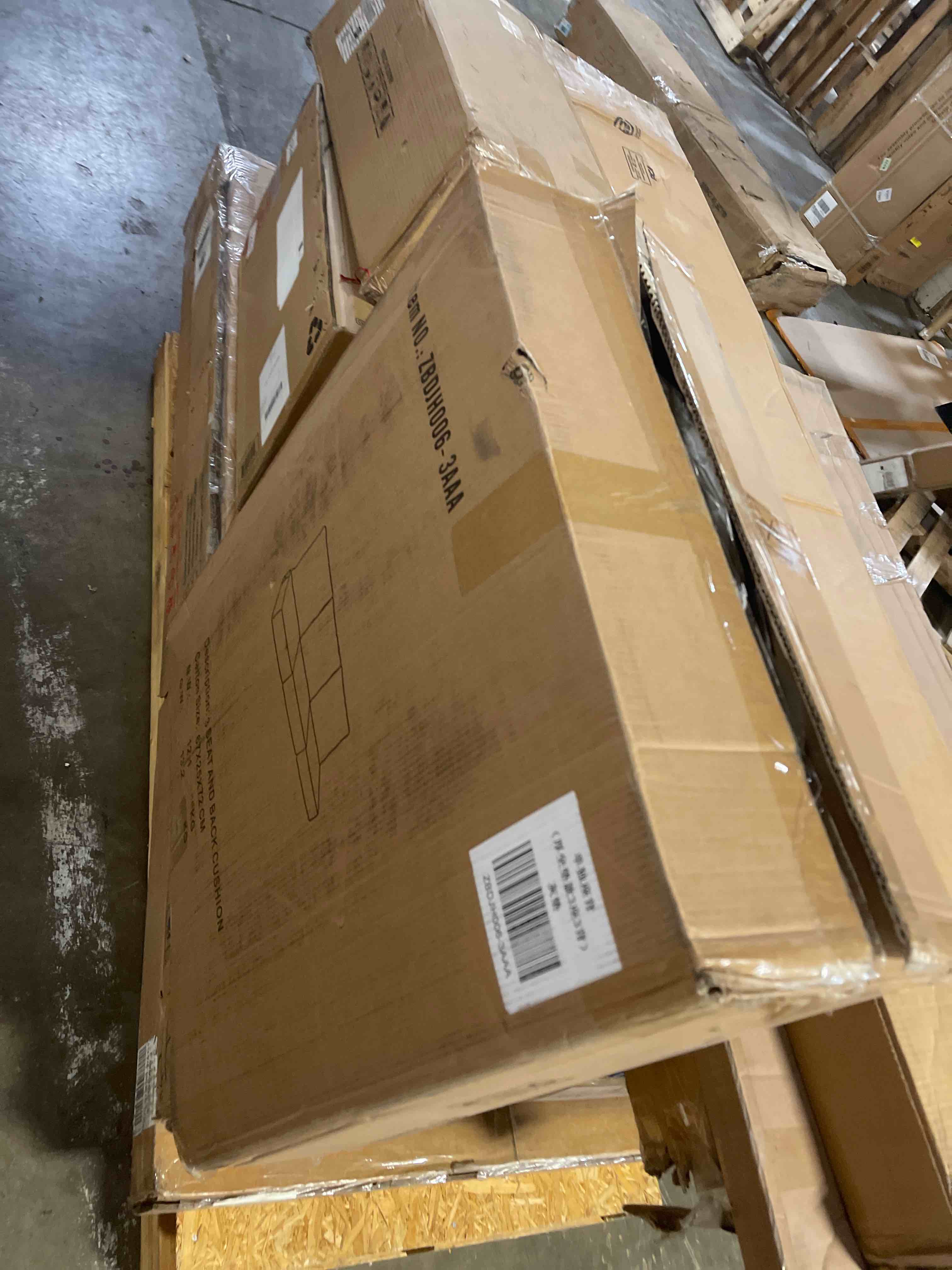 https://s3.amazonaws.com/lotting-images-prod/bidfta/PNK4413744_1777397689246.jpeg