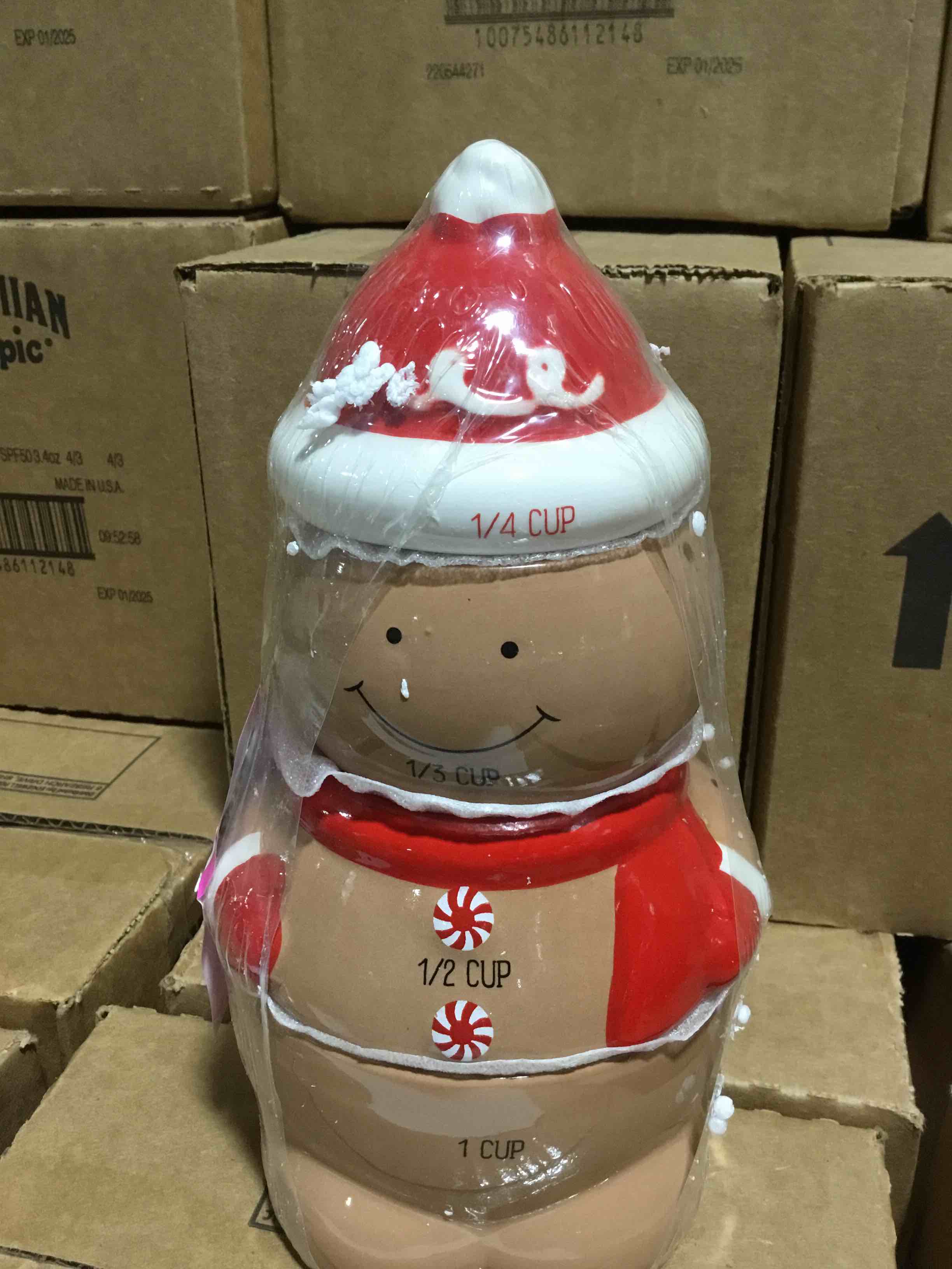 Novelty Ceramic Measuring Cups, Gingerbread 