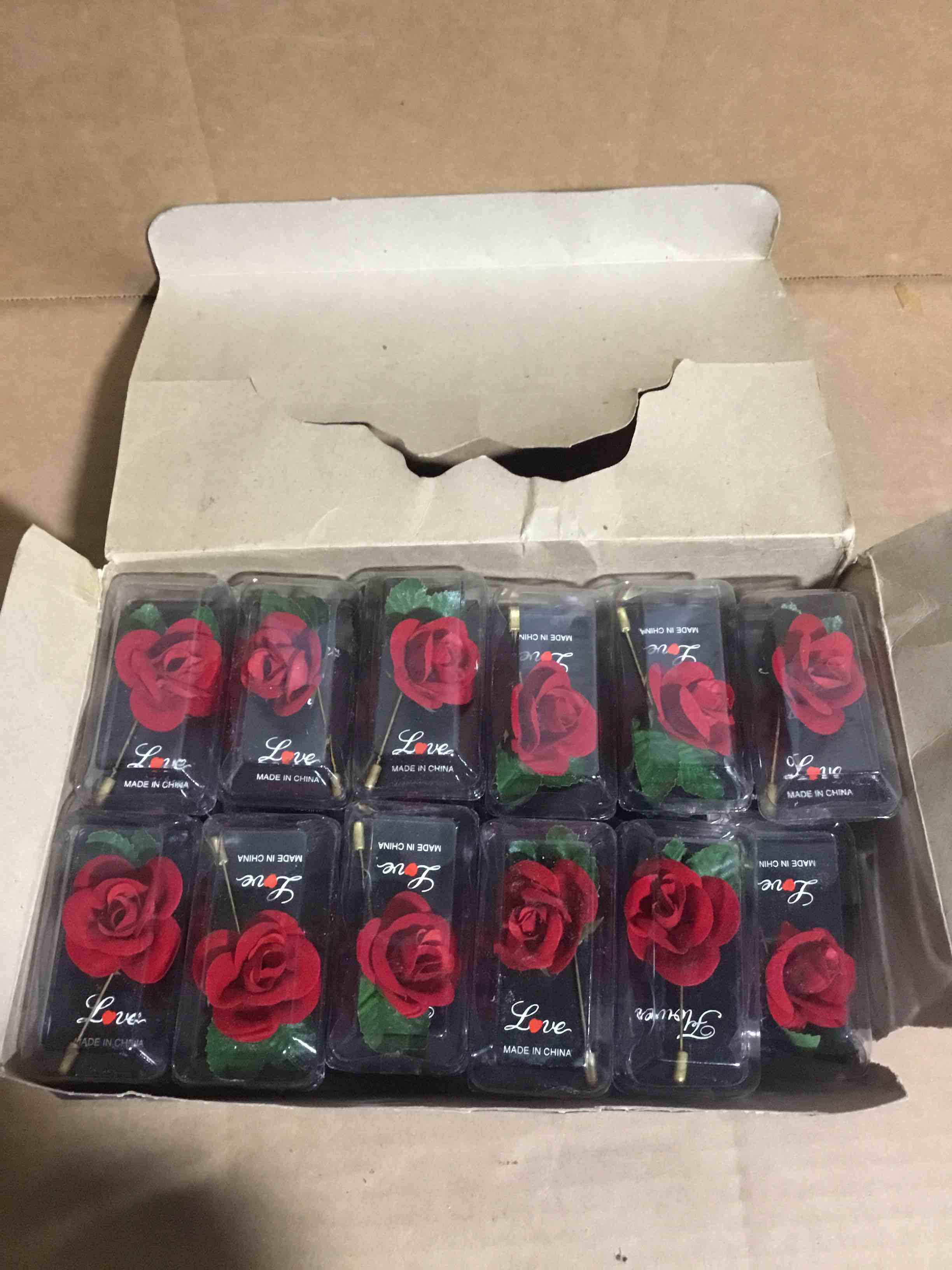 Condition photo showing New/Like New for Men’s Flowers Brooch Boutonnière for Boutique Tuxedo Suit, 23pcs