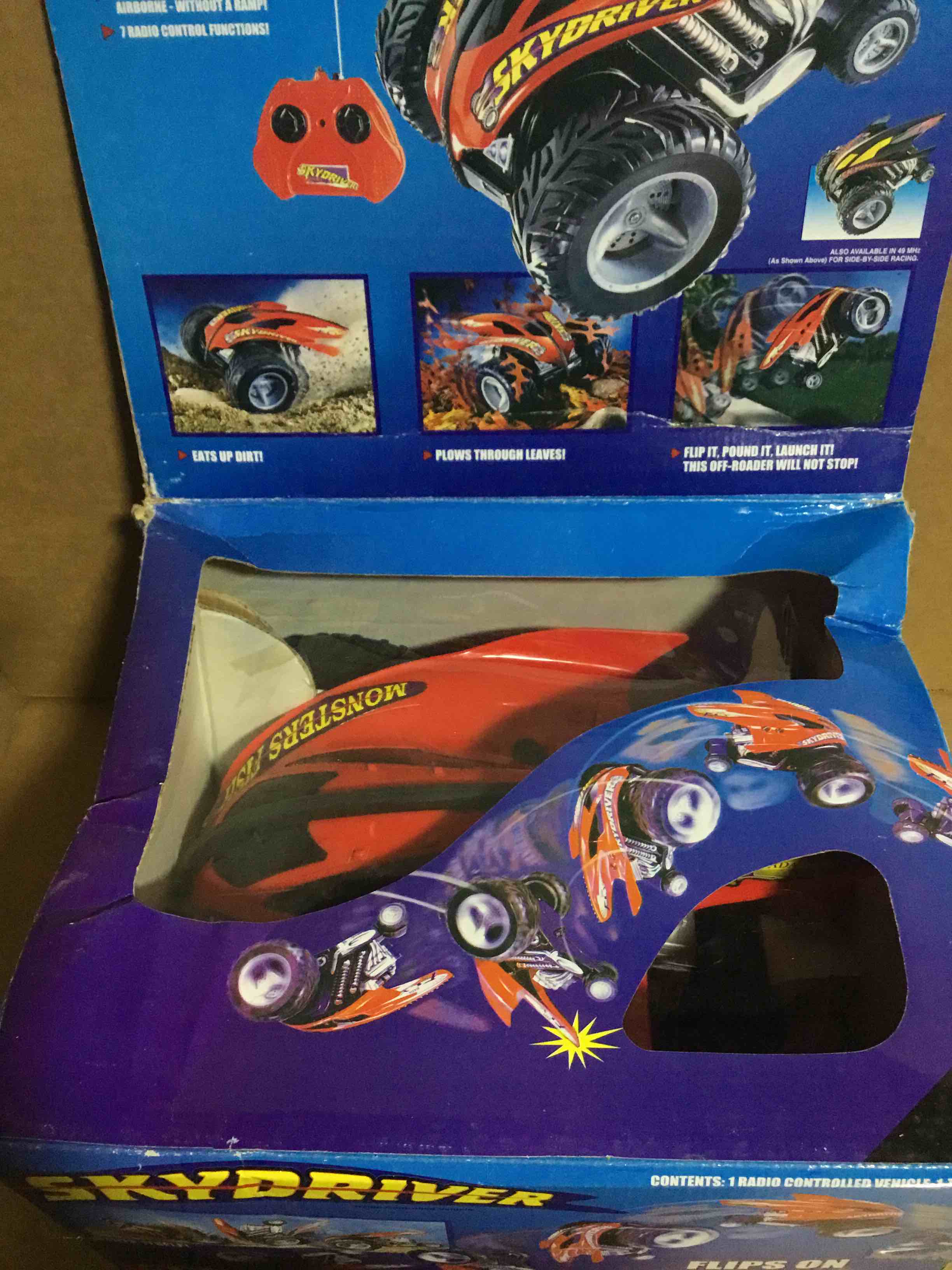Condition photo showing New/Like New for XRC Skydriver RC Car W Box Kenner Hasbro 1997