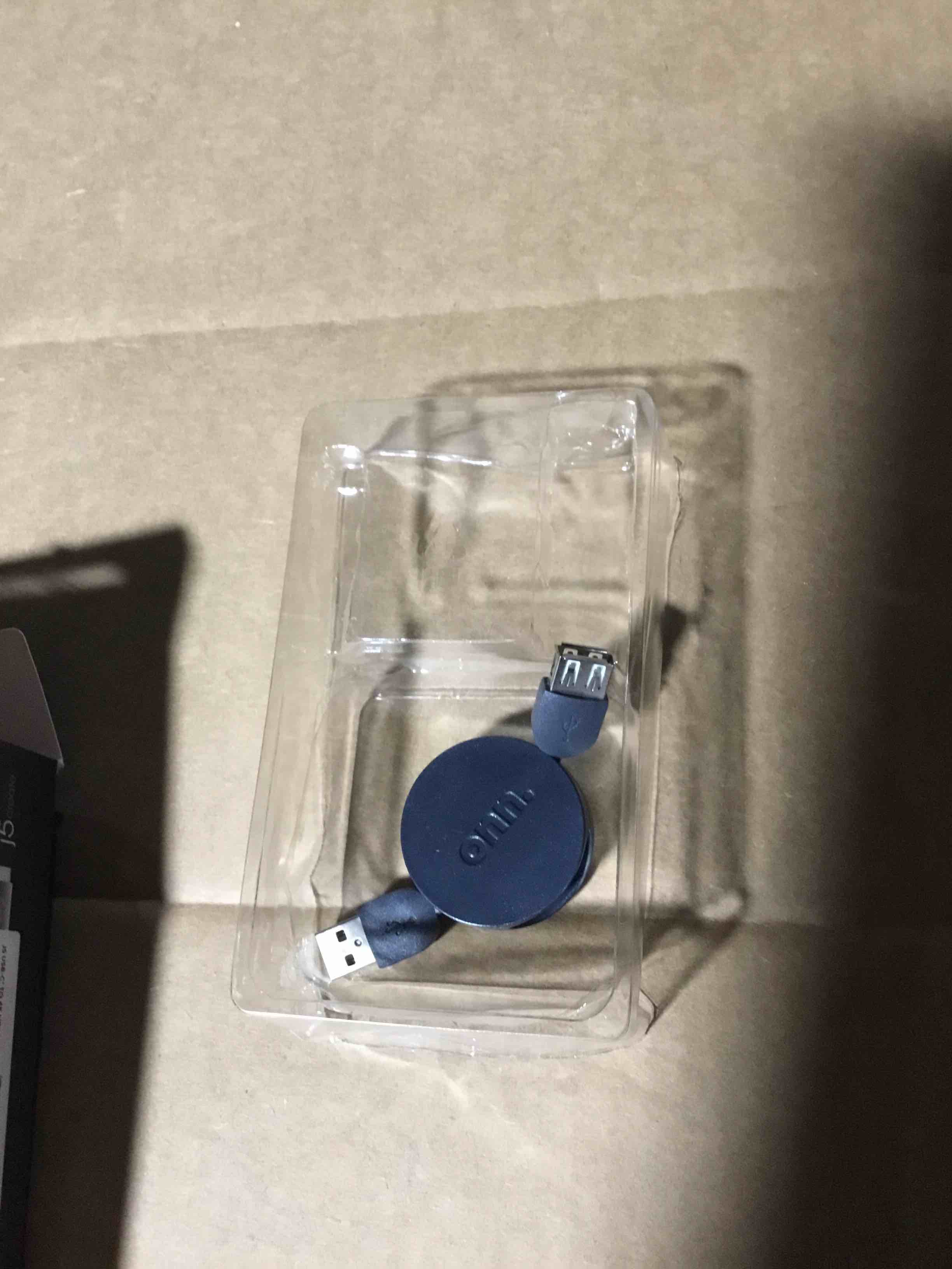 Condition photo showing Good Condition for onn 4-in-1 USB Short Retractable Cable Adapter 