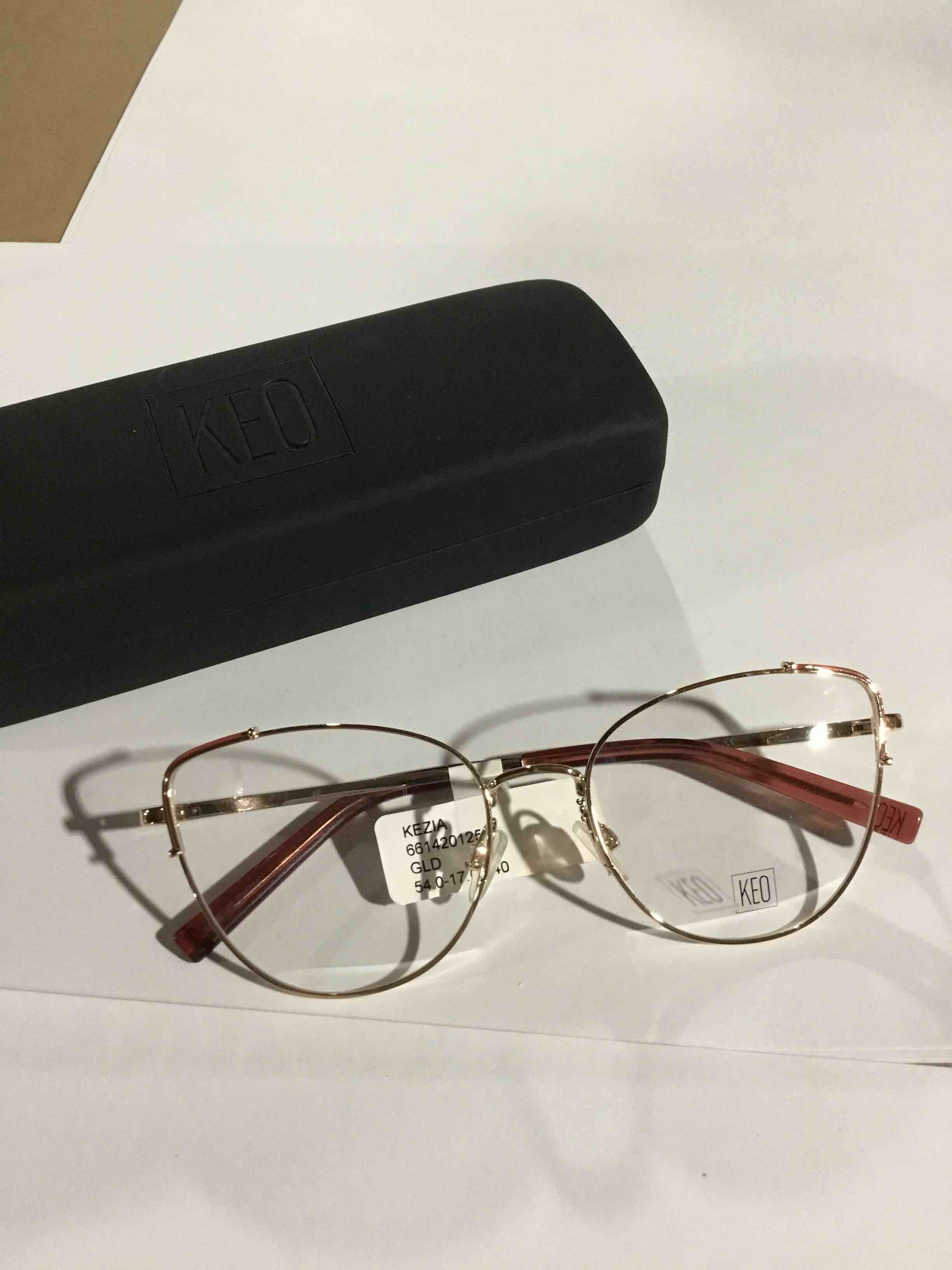 Condition photo showing New/Like New for Keo Women’s Kezia Cat Eye Prescription Eyeglasses with Case, Gold