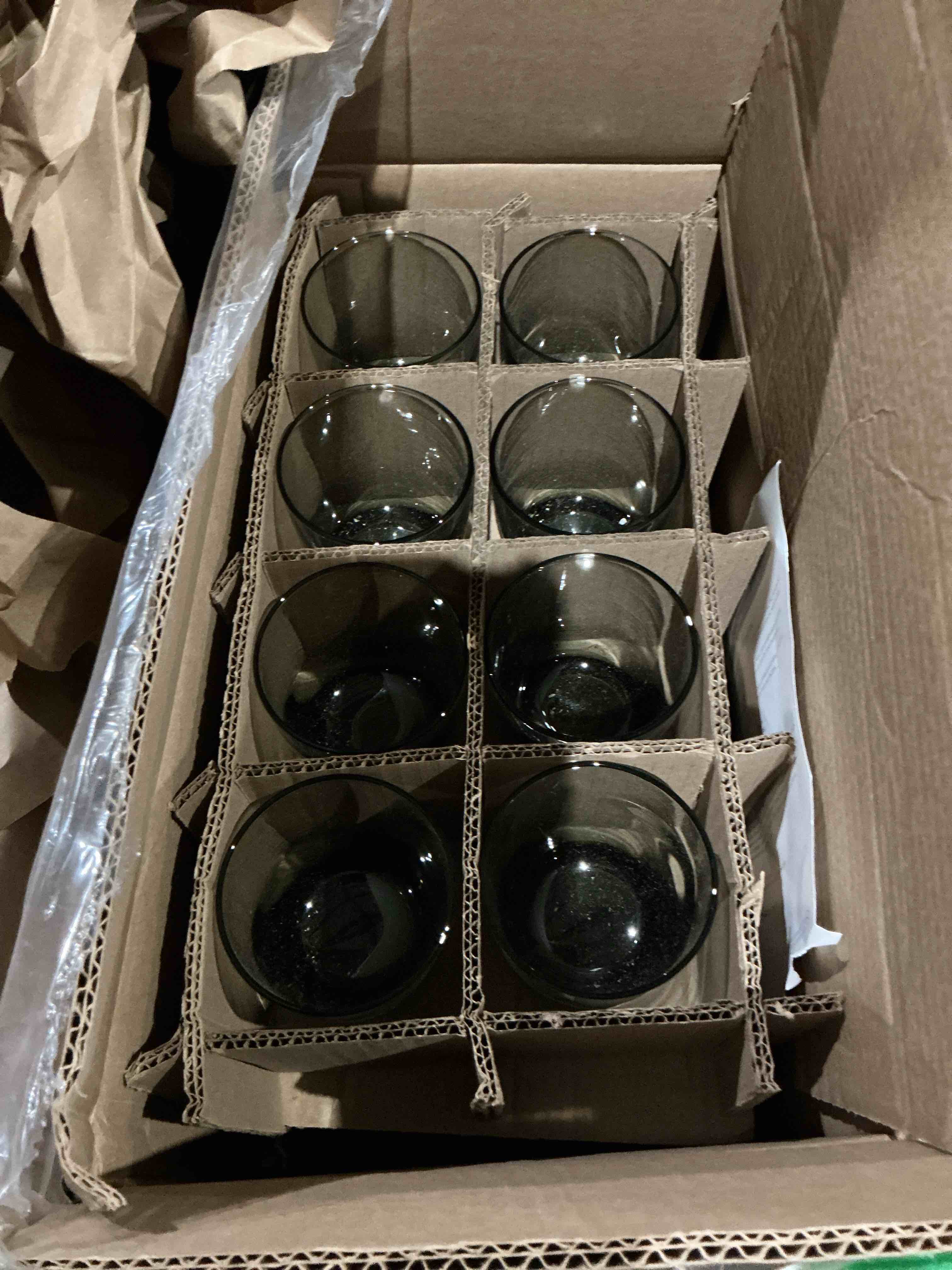 Condition photo showing New/Like New for Libbey Classic Smoke 16-Piece Tumbler and Rocks Glass Set