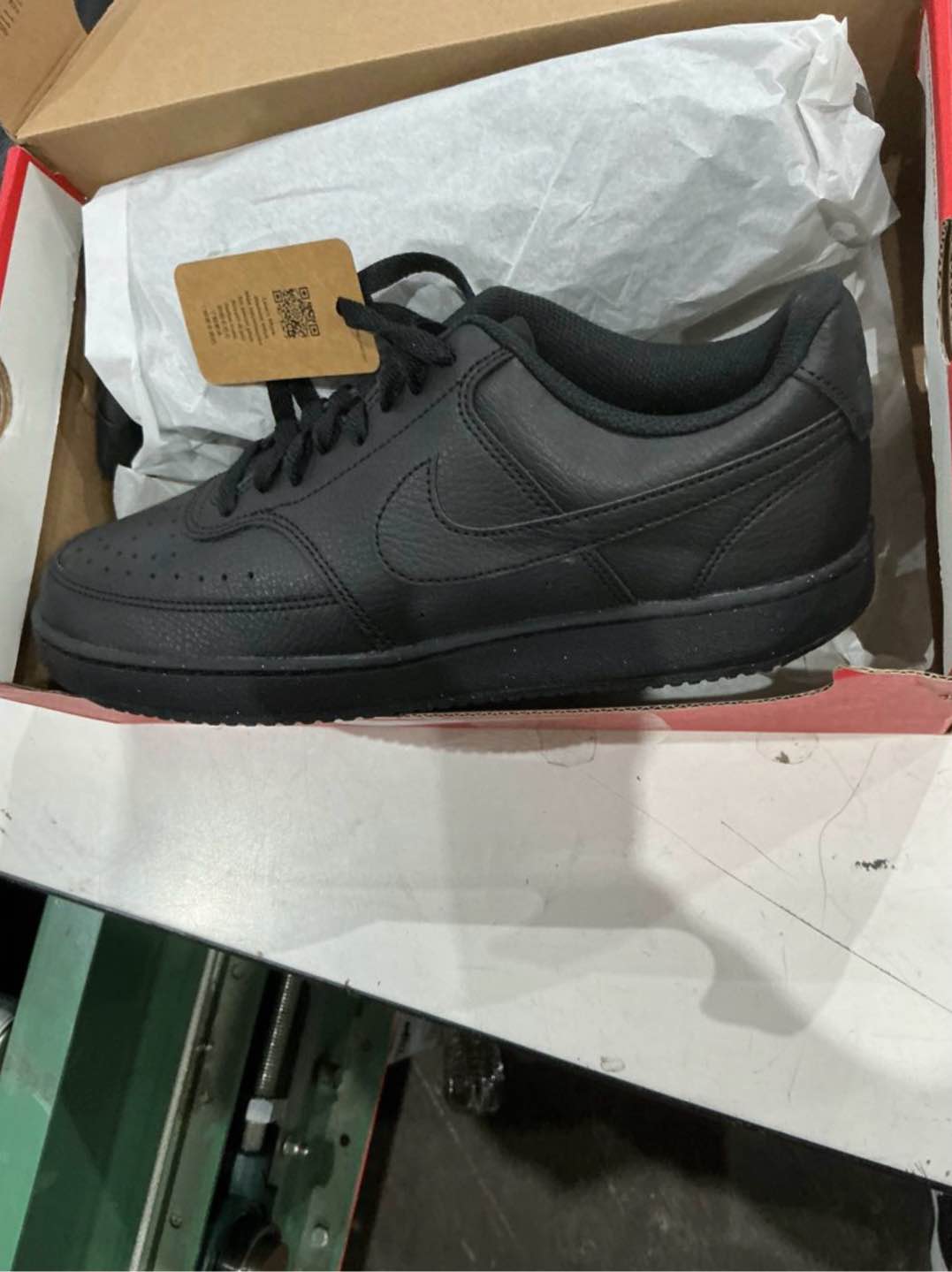 Condition photo showing Good Condition for nike men's court vision low next nature shoes