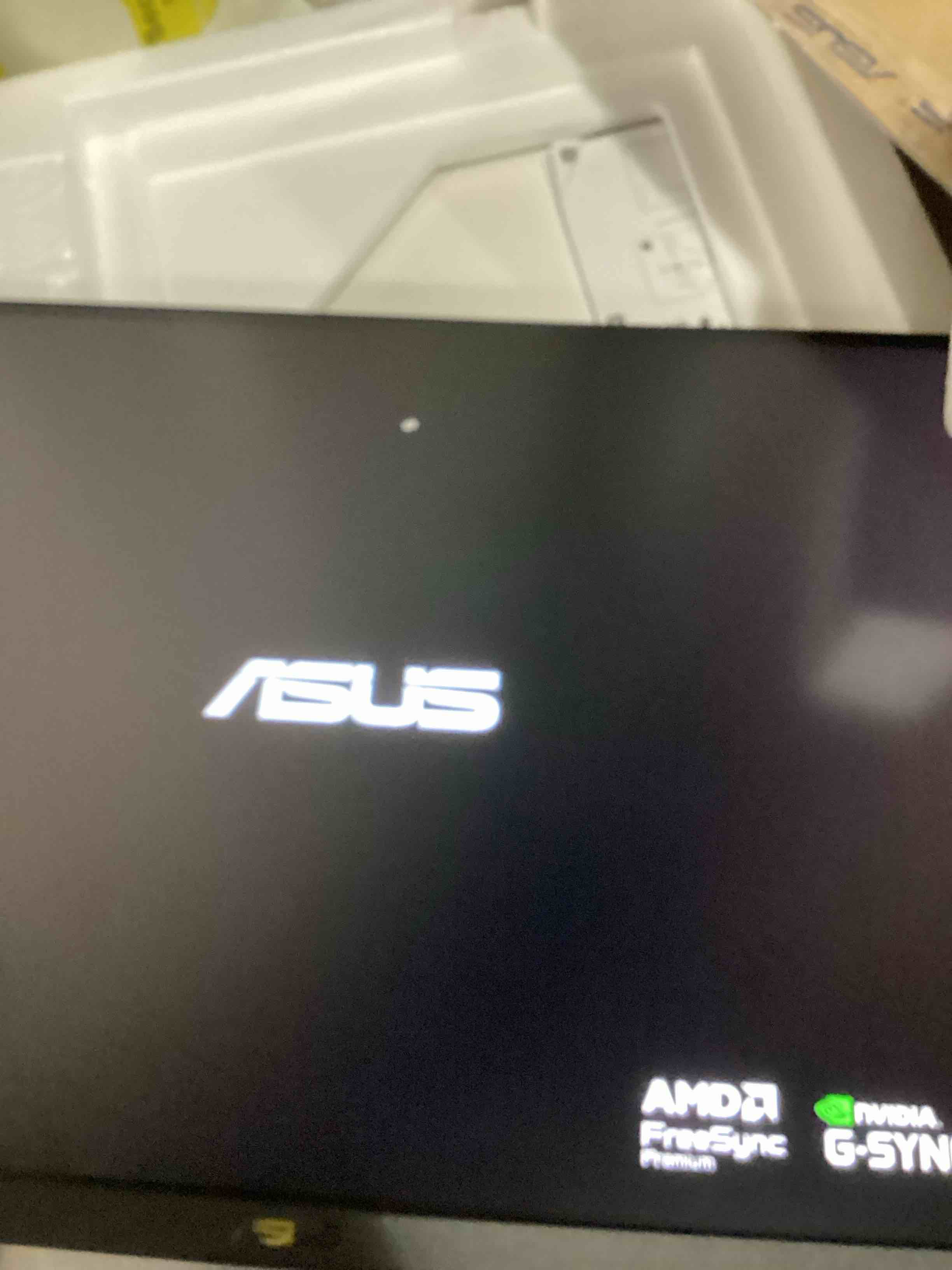 https://s3.amazonaws.com/lotting-images-prod/bidfta/PNK4854814_1776949608785.jpeg