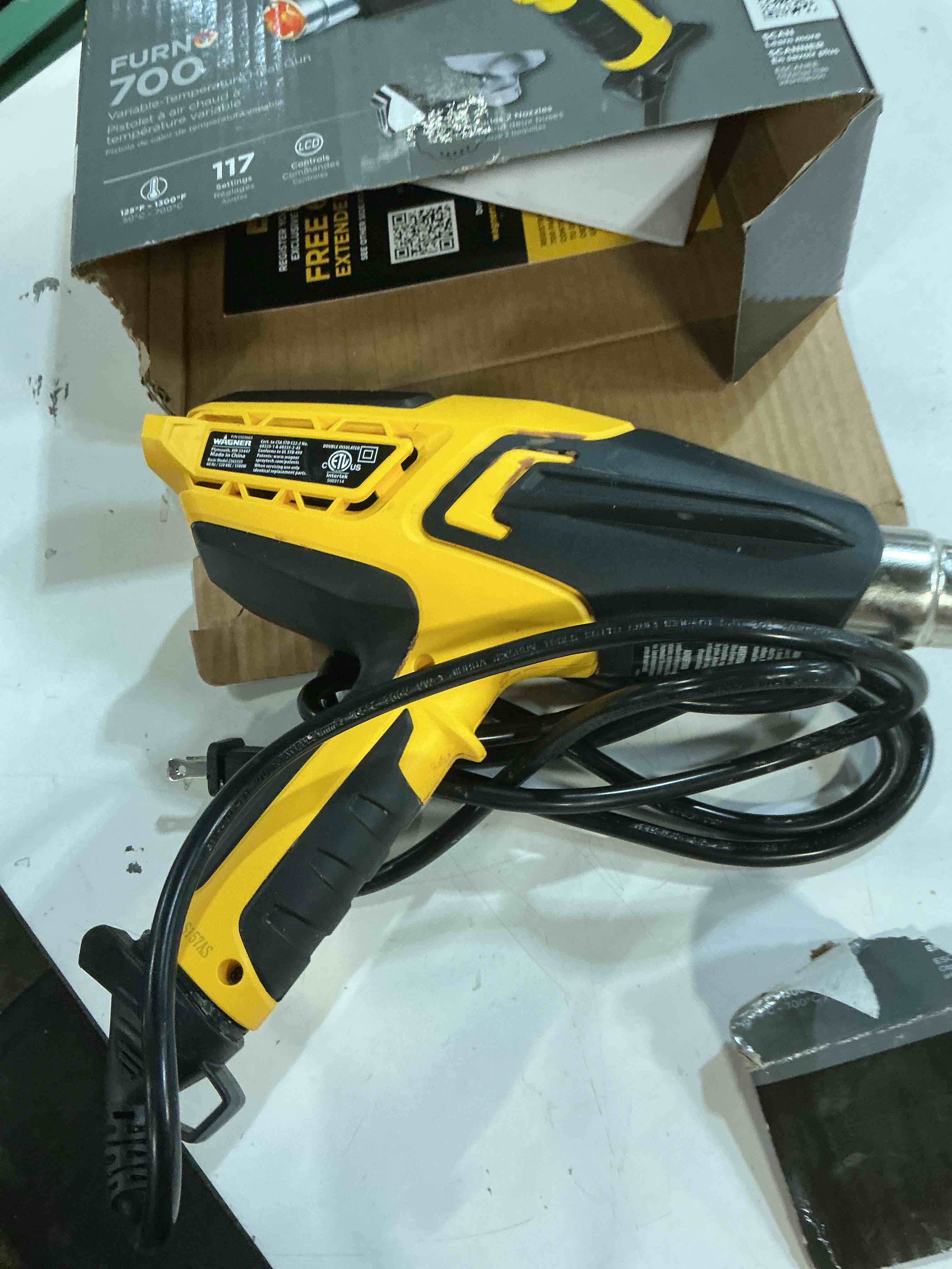 Condition photo showing As Is for wagner furno 700 12.5 amps 1500 watt 120 volt digital heat gun