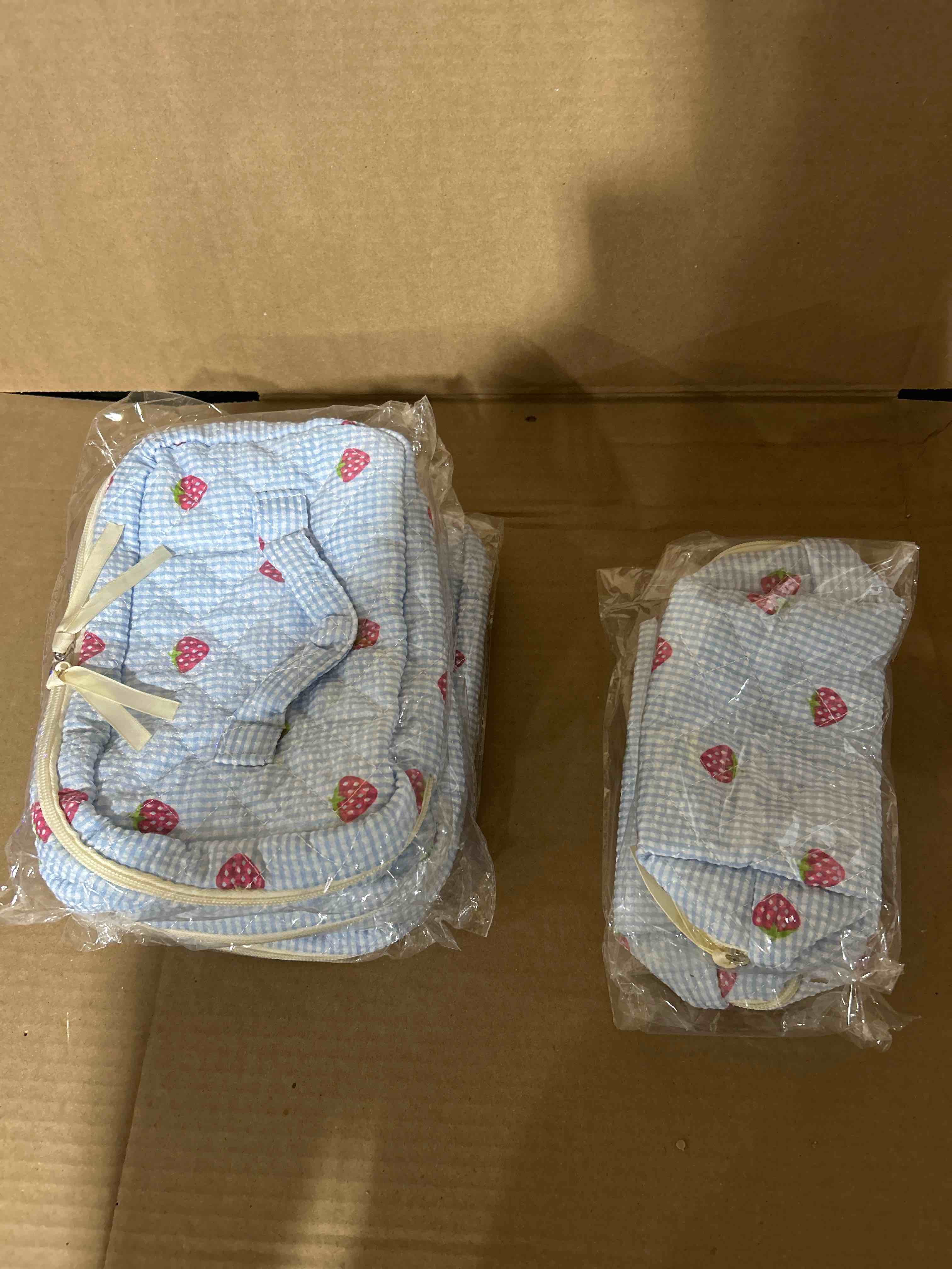 Condition photo showing Brand New for five piece set