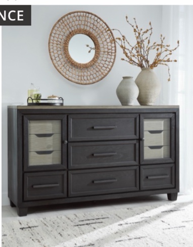 Foyland 11 Drawer Dresser