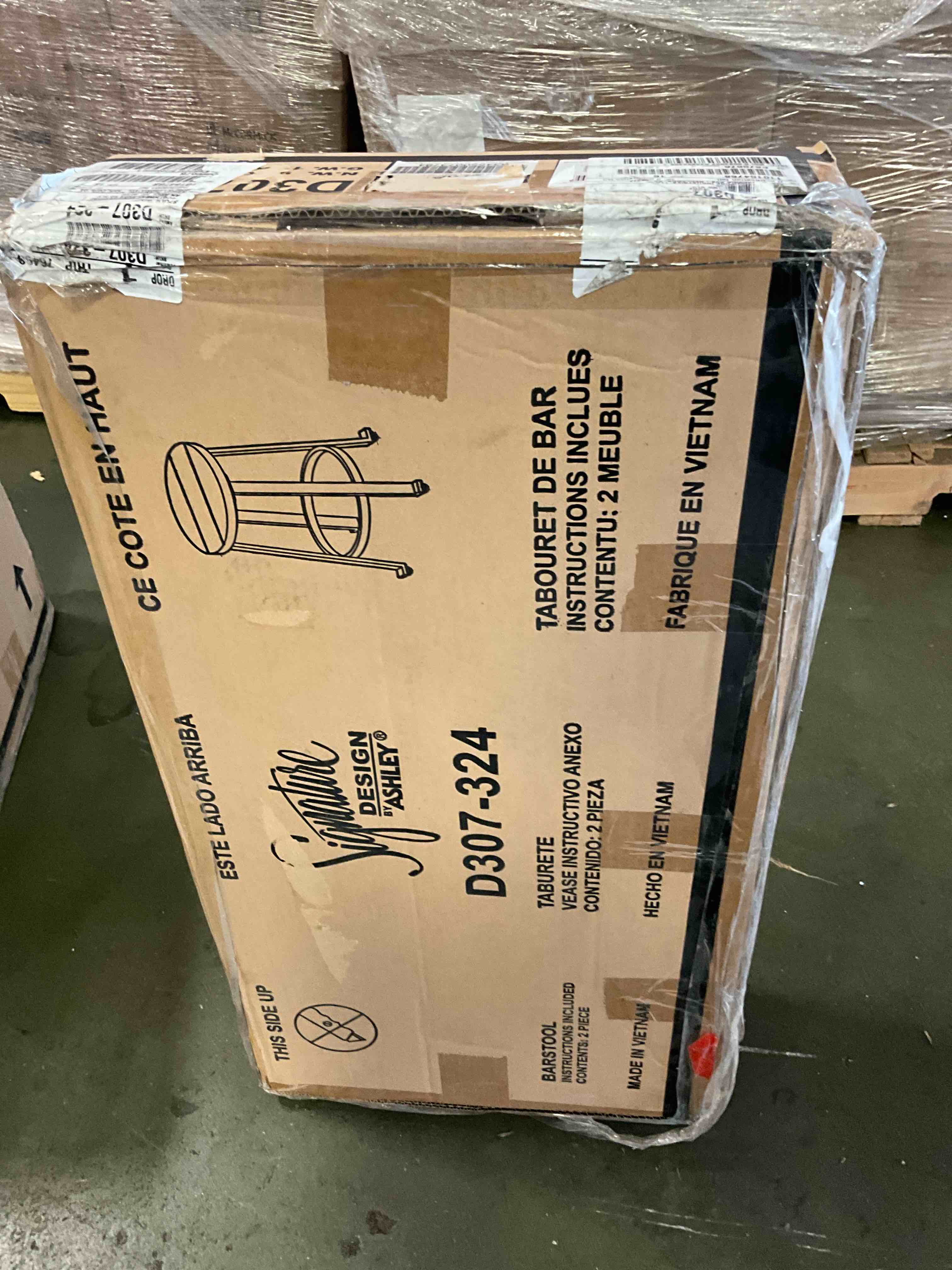 https://s3.amazonaws.com/lotting-images-prod/bidfta/PNK4870599_1777403134860.jpeg