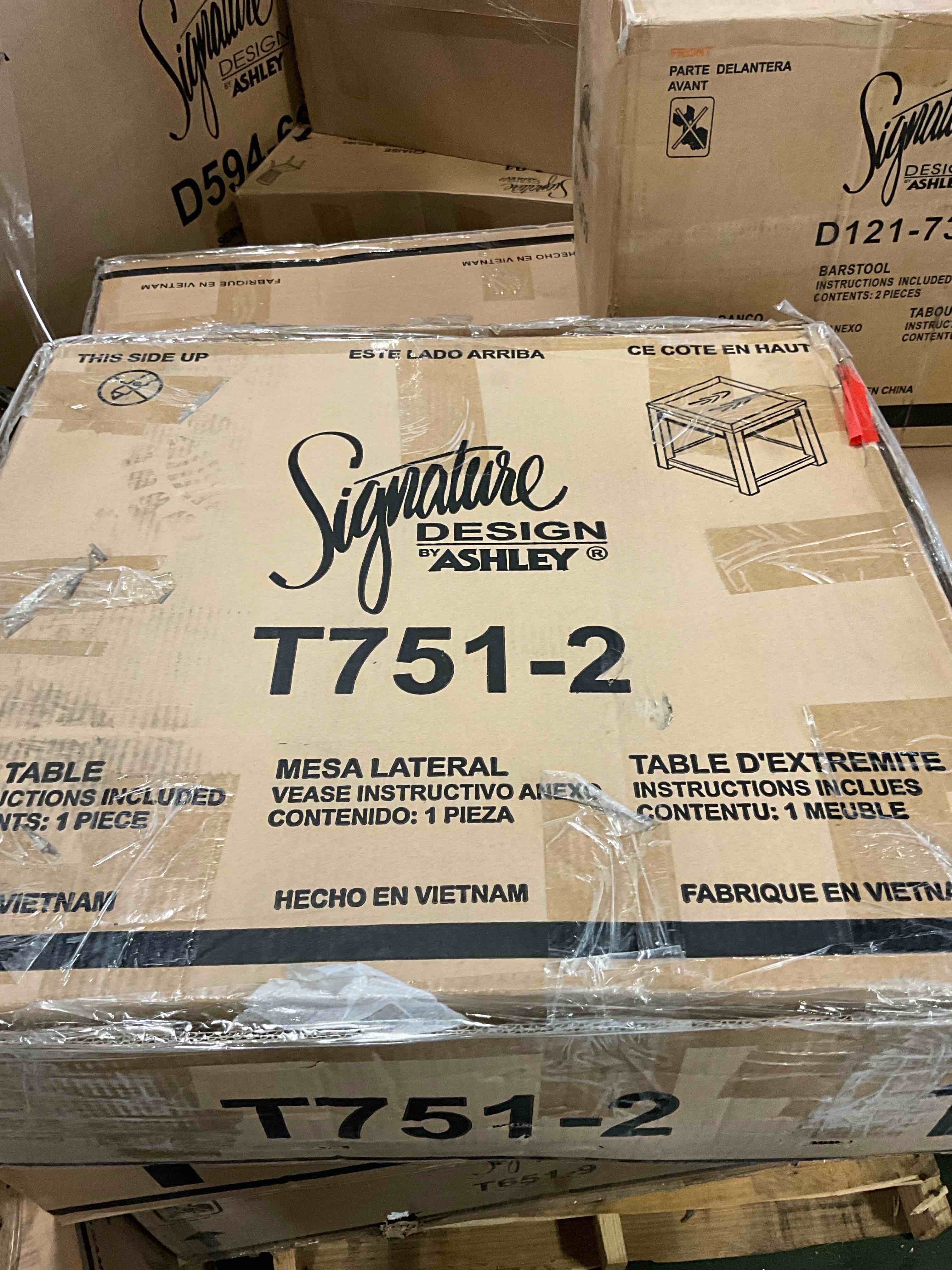 https://s3.amazonaws.com/lotting-images-prod/bidfta/PNK4870609_1777404220718.jpeg