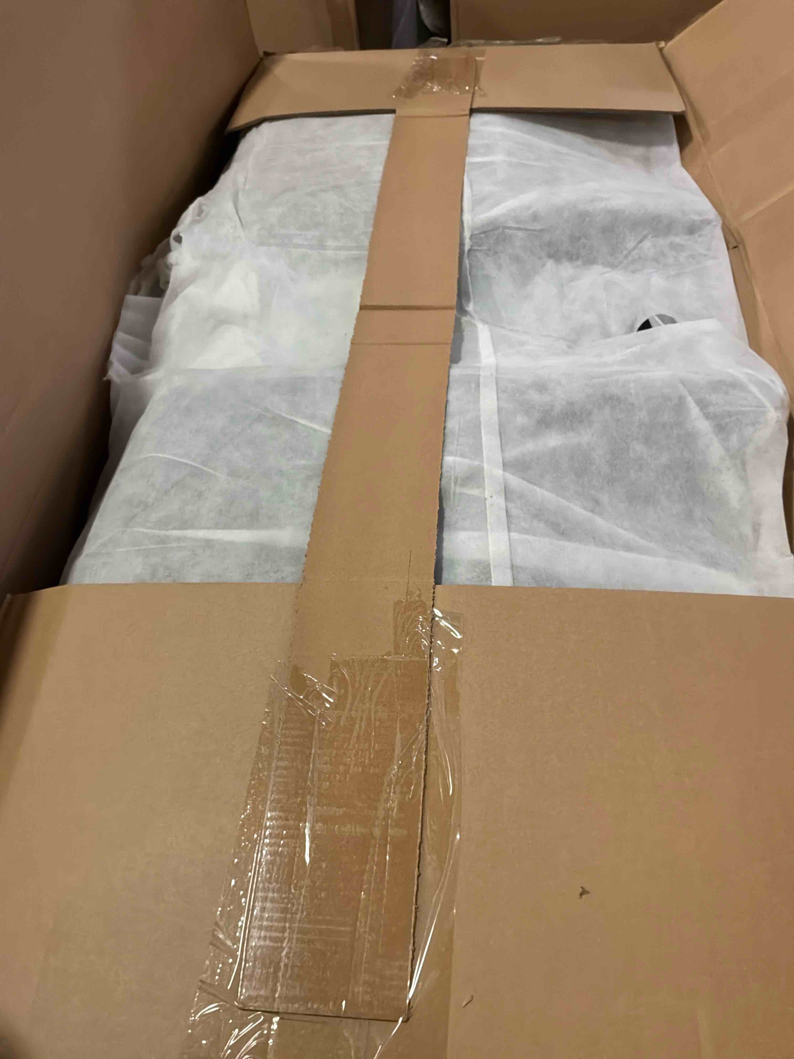 https://s3.amazonaws.com/lotting-images-prod/bidfta/PNK4870634_1777485633884.jpeg