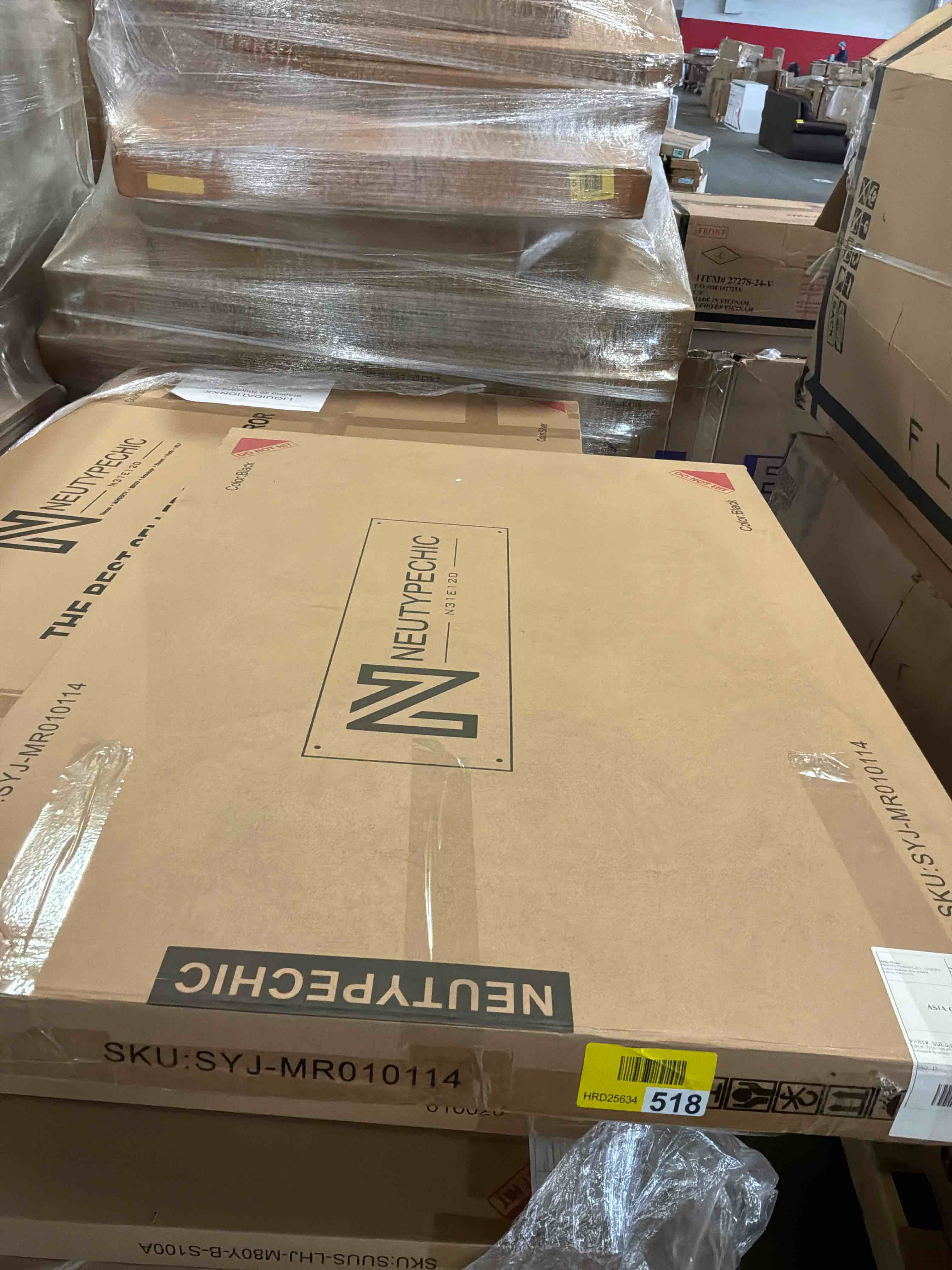https://s3.amazonaws.com/lotting-images-prod/bidfta/PNK4870667_1777555209156.jpeg