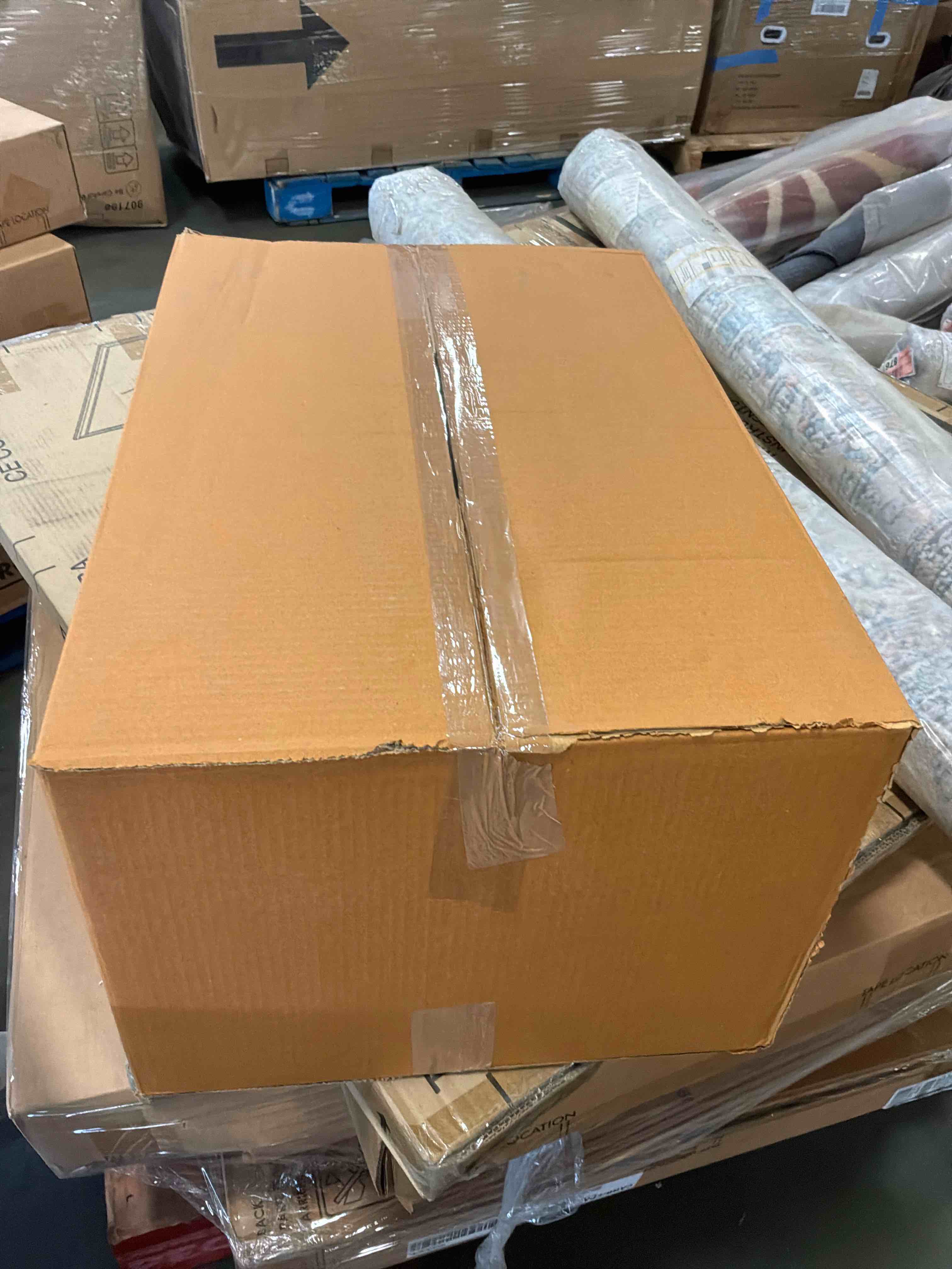 https://s3.amazonaws.com/lotting-images-prod/bidfta/PNK4870673_1777556861946.jpeg