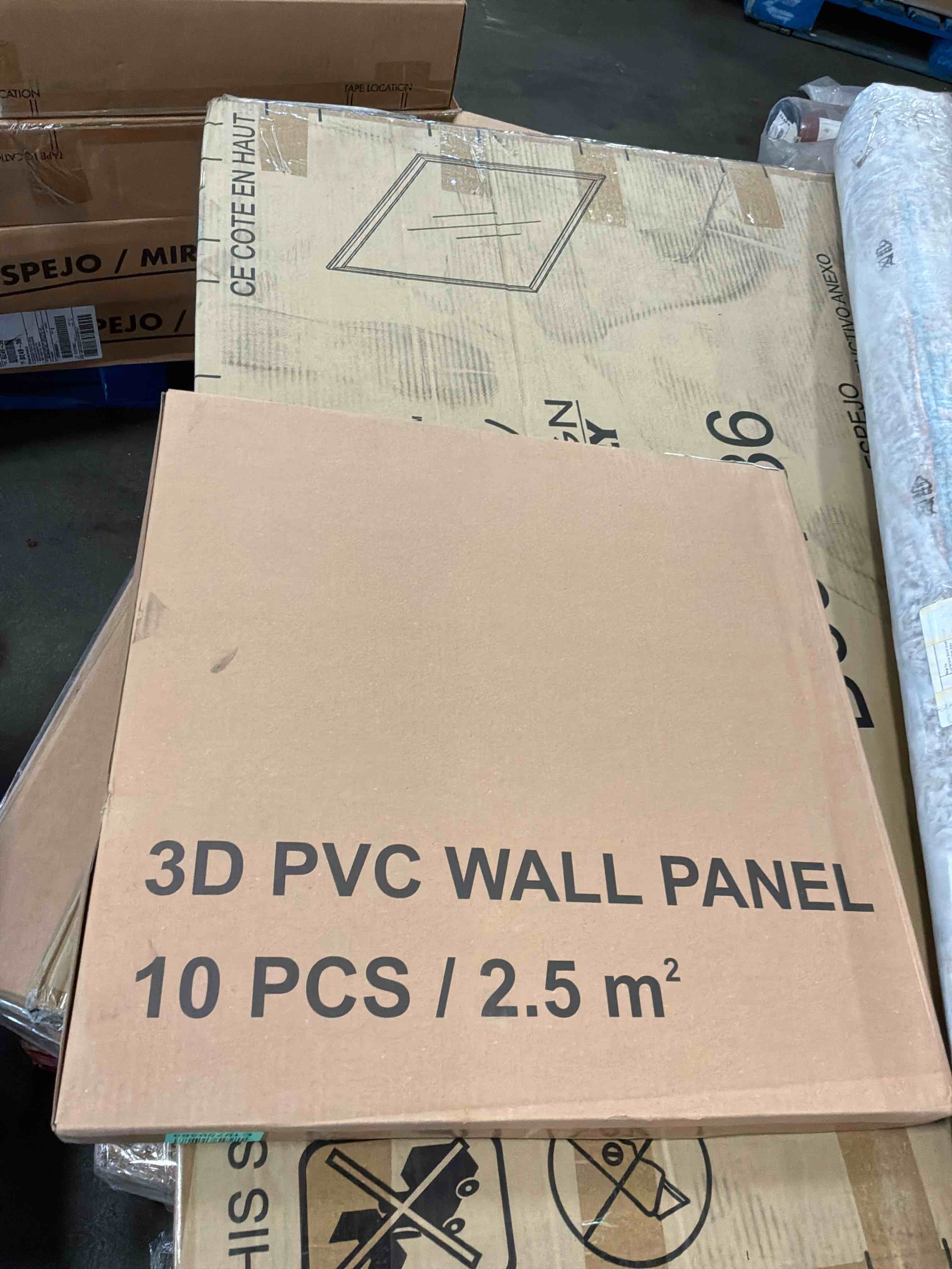 https://s3.amazonaws.com/lotting-images-prod/bidfta/PNK4870683_1777558206486.jpeg