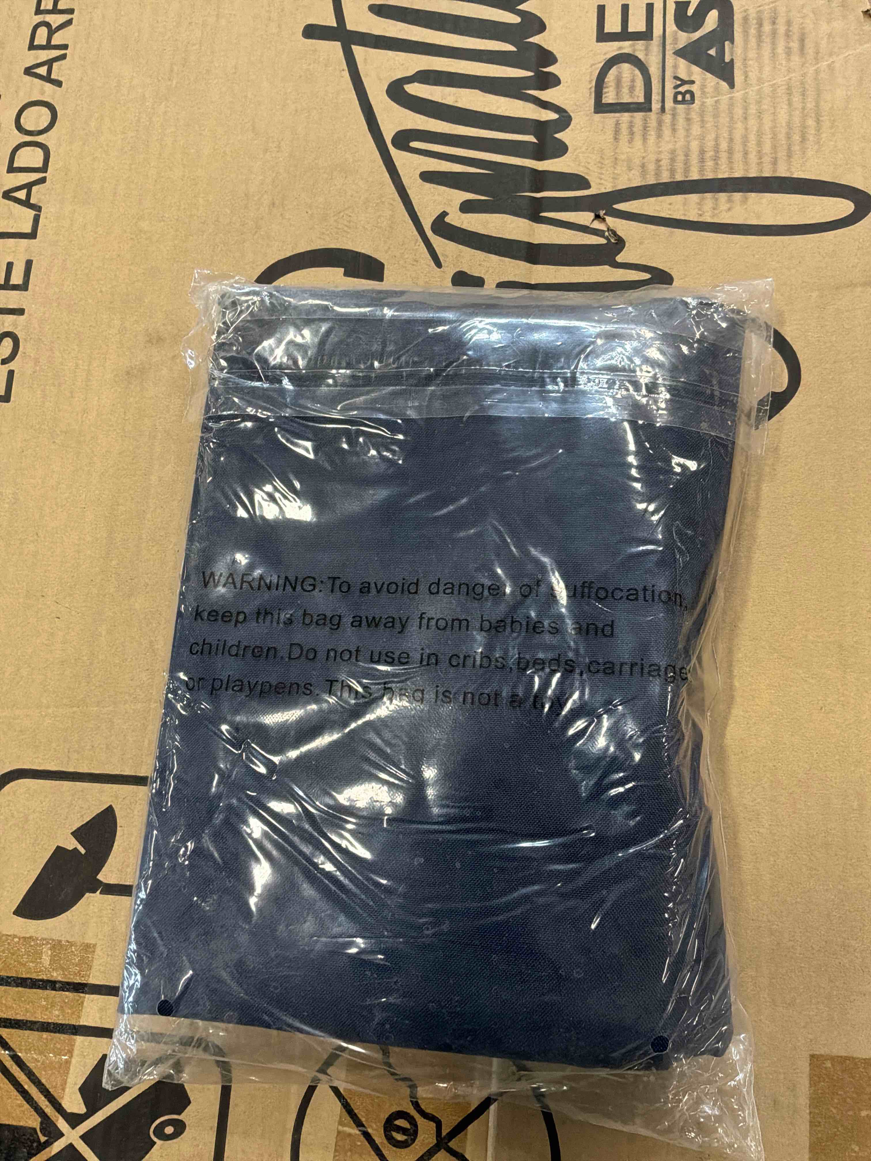 https://s3.amazonaws.com/lotting-images-prod/bidfta/PNK4870690_1777559207052.jpeg