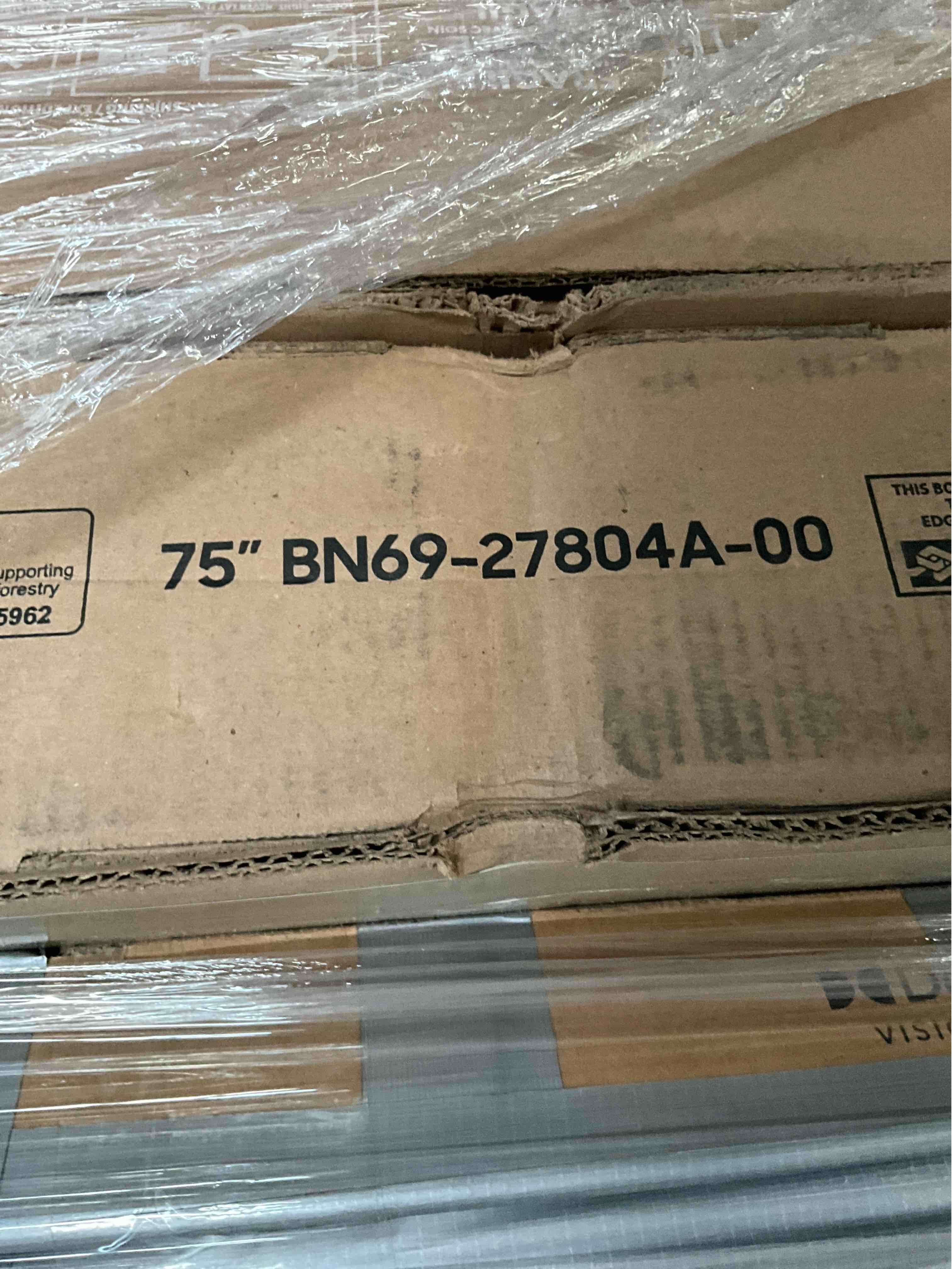 https://s3.amazonaws.com/lotting-images-prod/bidfta/PNK4870743_1777731421754.jpeg