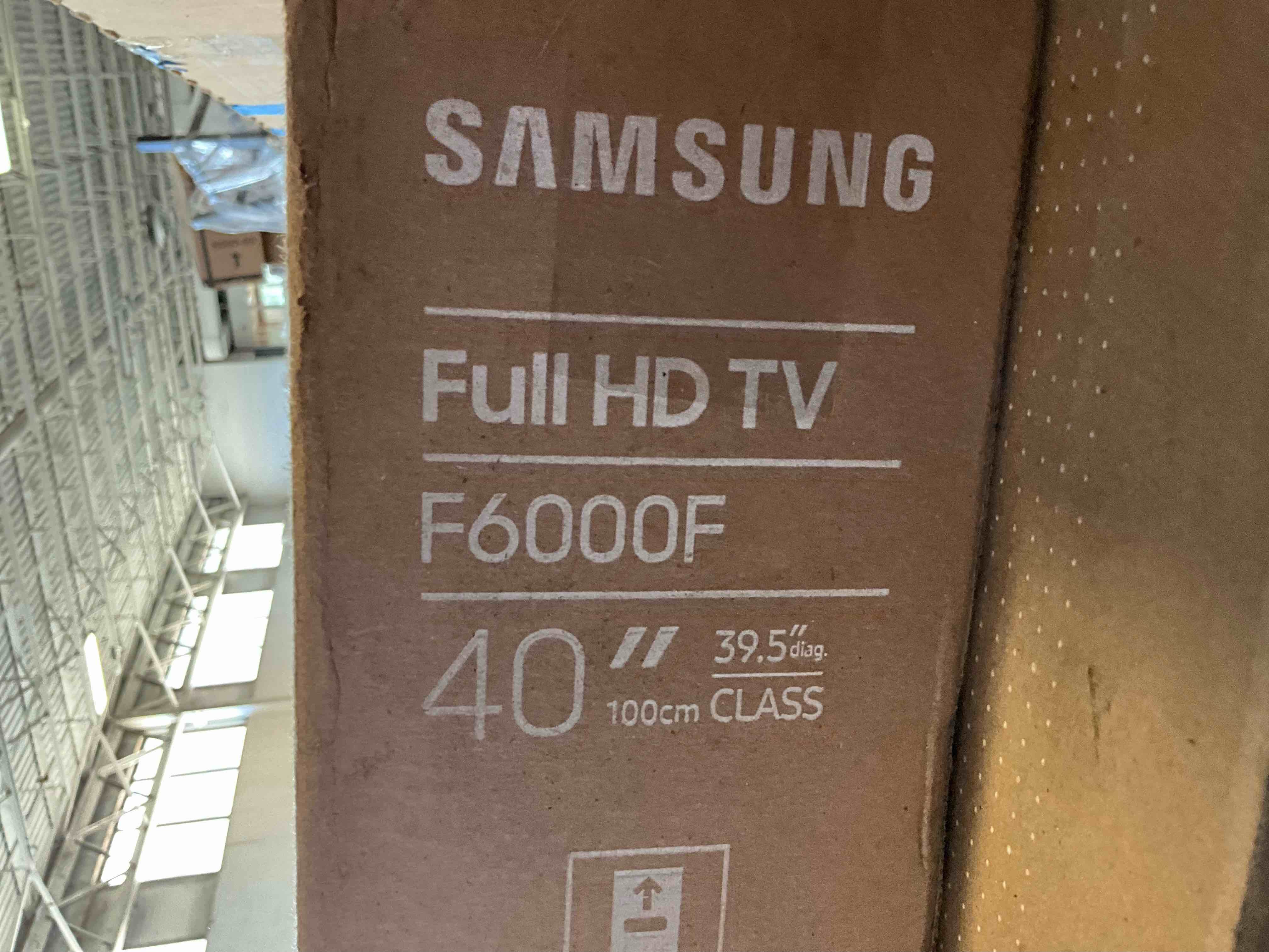 https://s3.amazonaws.com/lotting-images-prod/bidfta/PNK4870747_1777733068624.jpeg