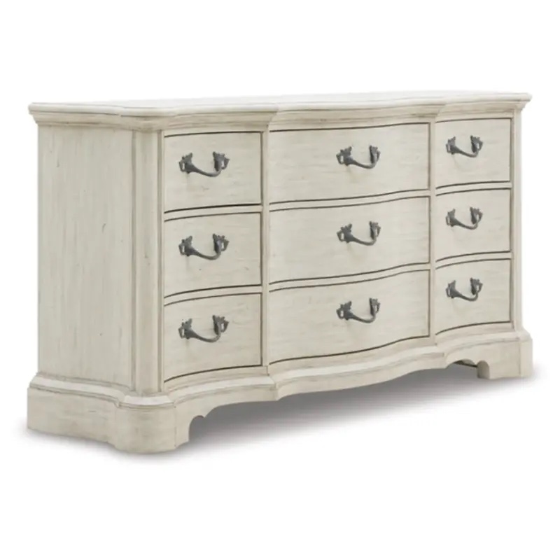 Arlendyne 9 Drawer Dresser