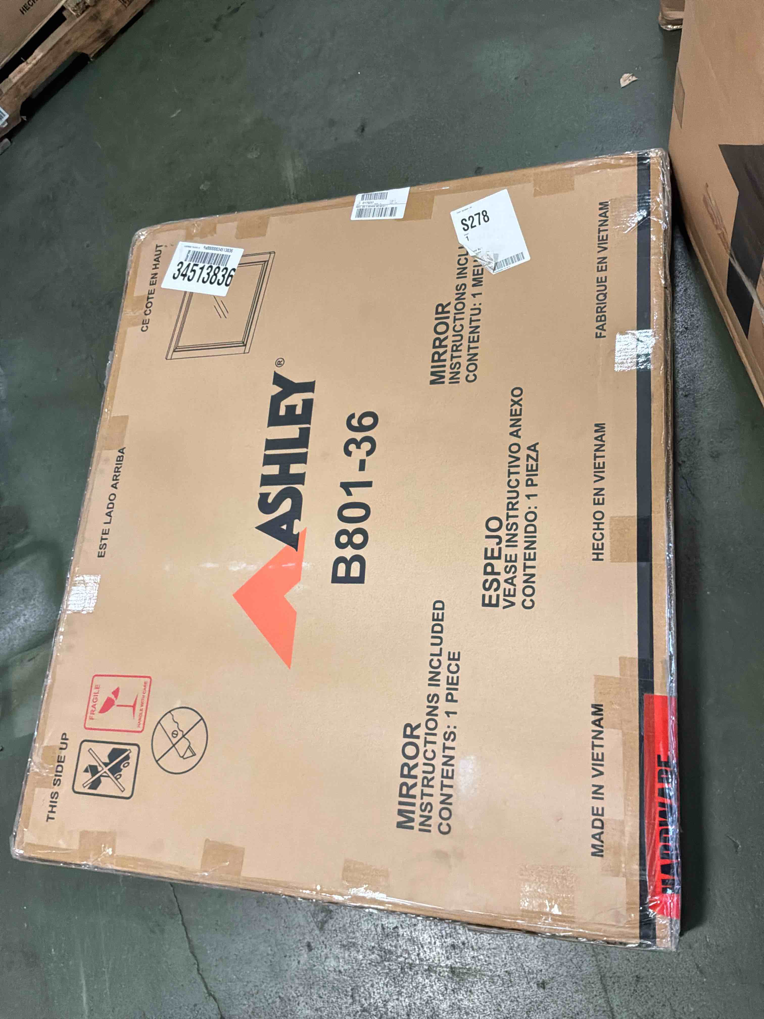 https://s3.amazonaws.com/lotting-images-prod/bidfta/PNK4870814_1778081090936.jpeg