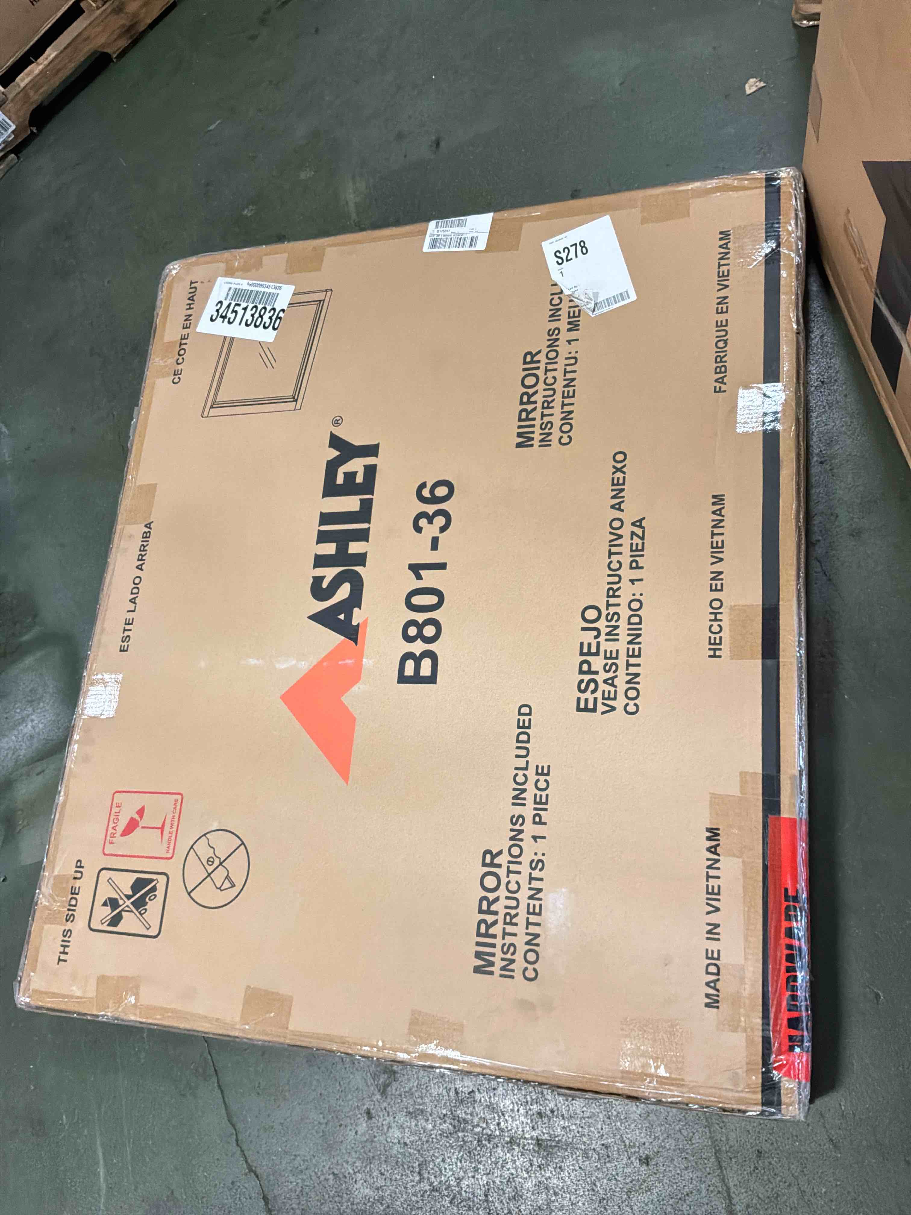 https://s3.amazonaws.com/lotting-images-prod/bidfta/PNK4870814_1778081091517.jpeg