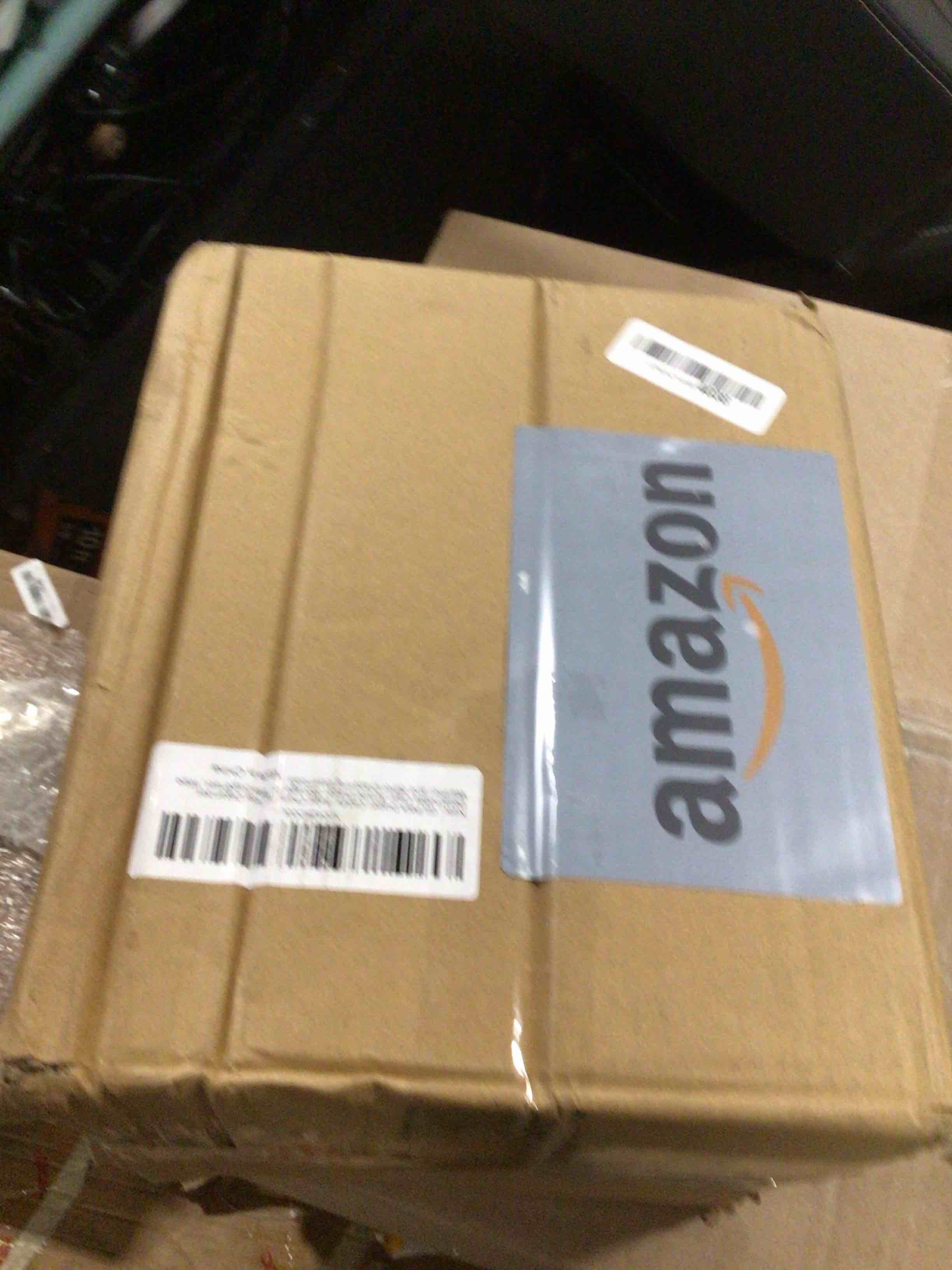 https://s3.amazonaws.com/lotting-images-prod/bidfta/PNK4870927_1778170662582.jpeg