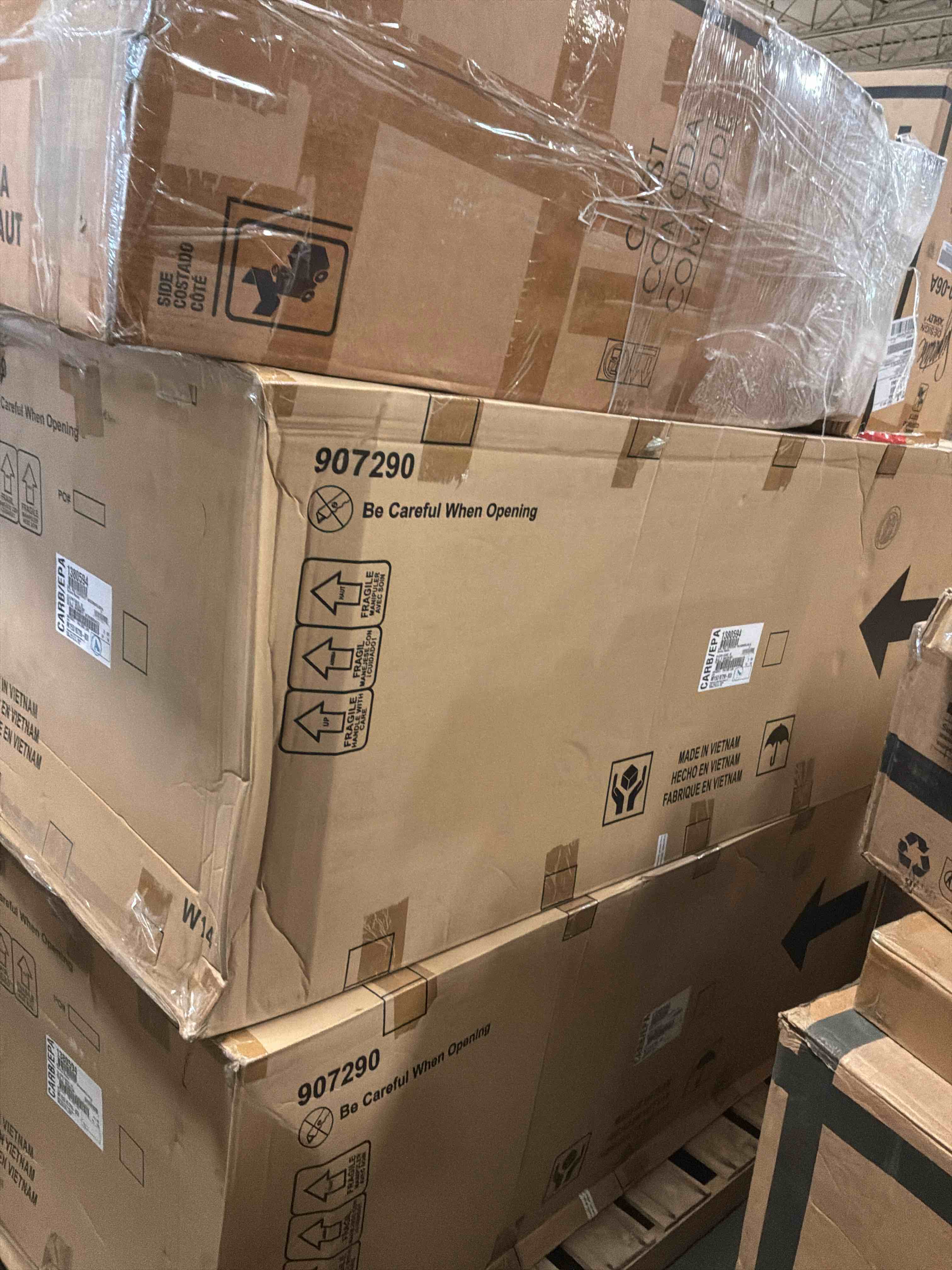 https://s3.amazonaws.com/lotting-images-prod/bidfta/PNK4871079_1778269793809.jpeg