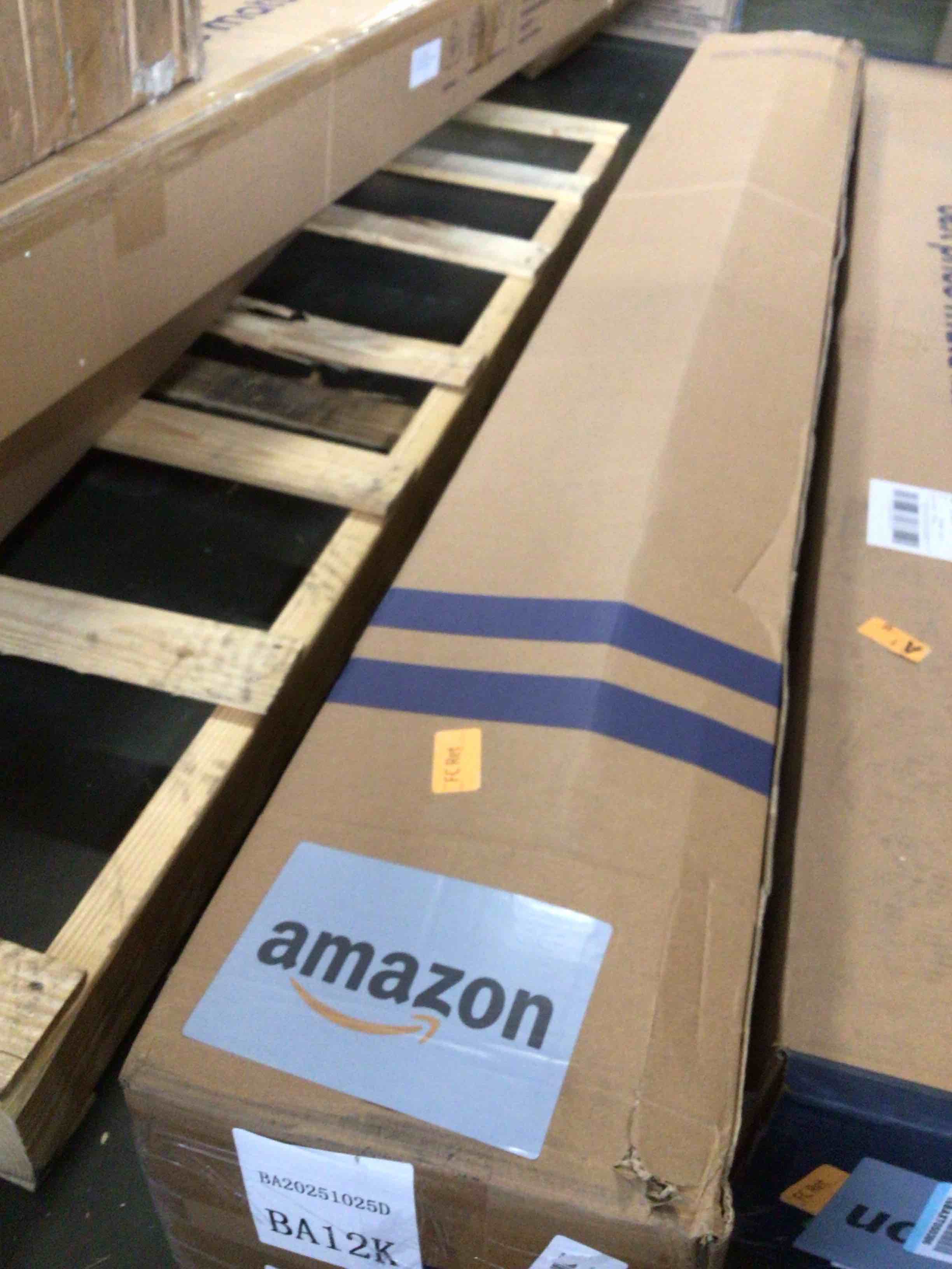 https://s3.amazonaws.com/lotting-images-prod/bidfta/PNK4871115_1778704238107.jpeg