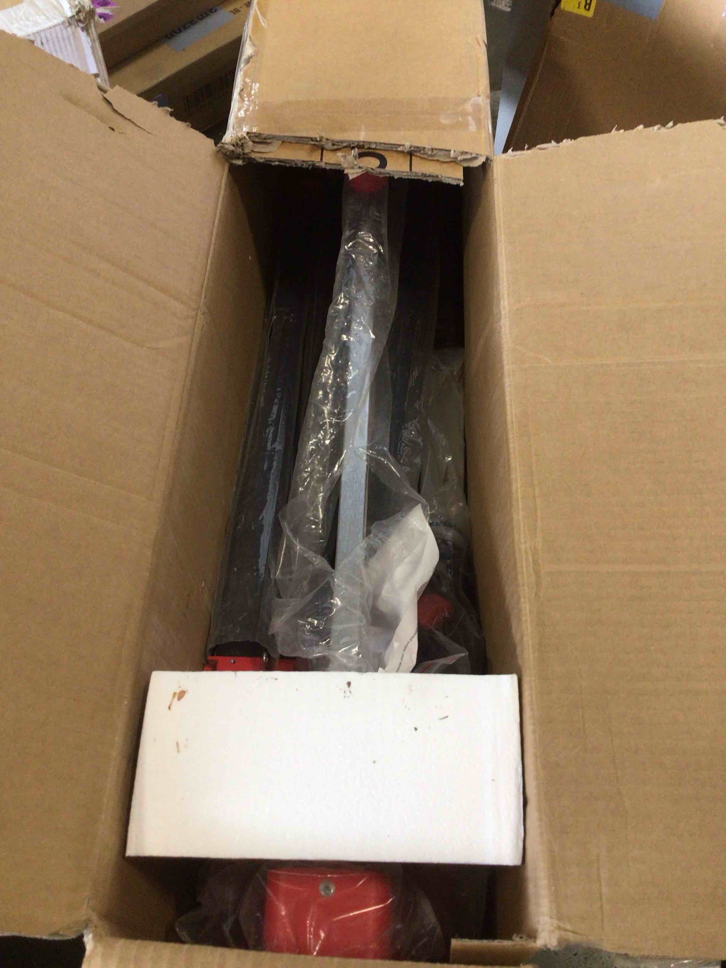 https://s3.amazonaws.com/lotting-images-prod/bidfta/PNK4871134_1778696973876.jpeg