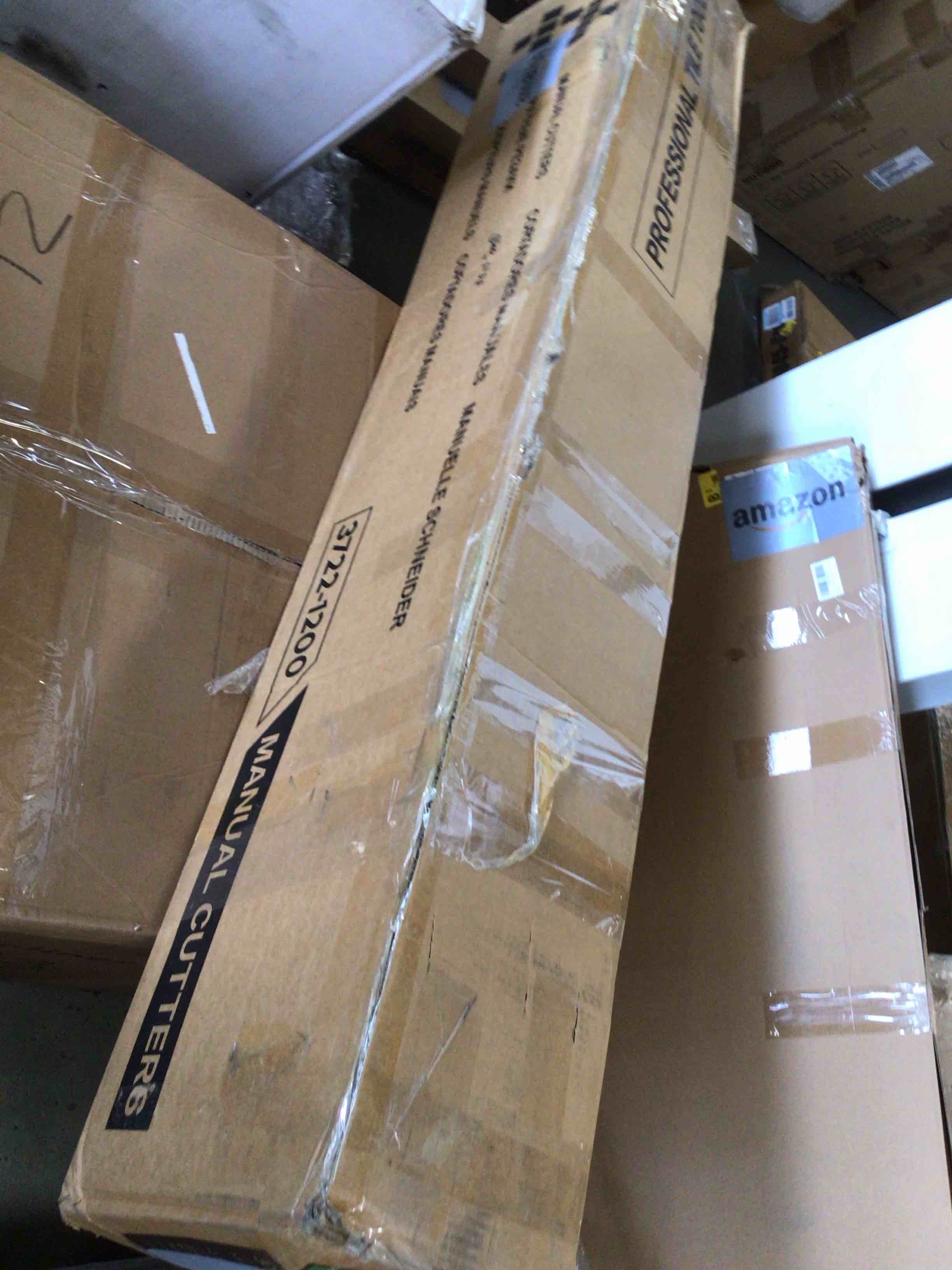 https://s3.amazonaws.com/lotting-images-prod/bidfta/PNK4871134_1778697041281.jpeg