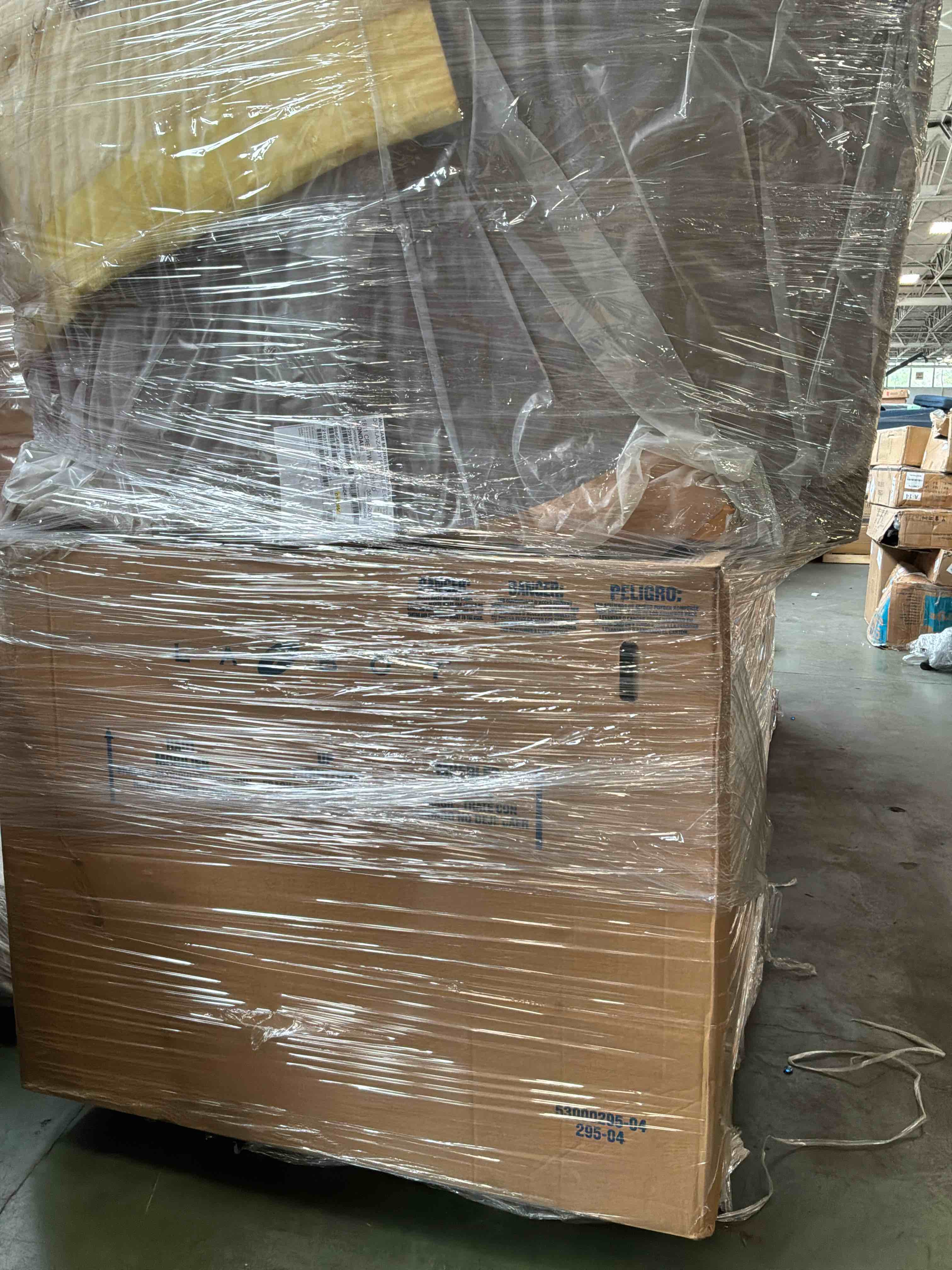 https://s3.amazonaws.com/lotting-images-prod/bidfta/PNK4871538_1778875544753.jpeg