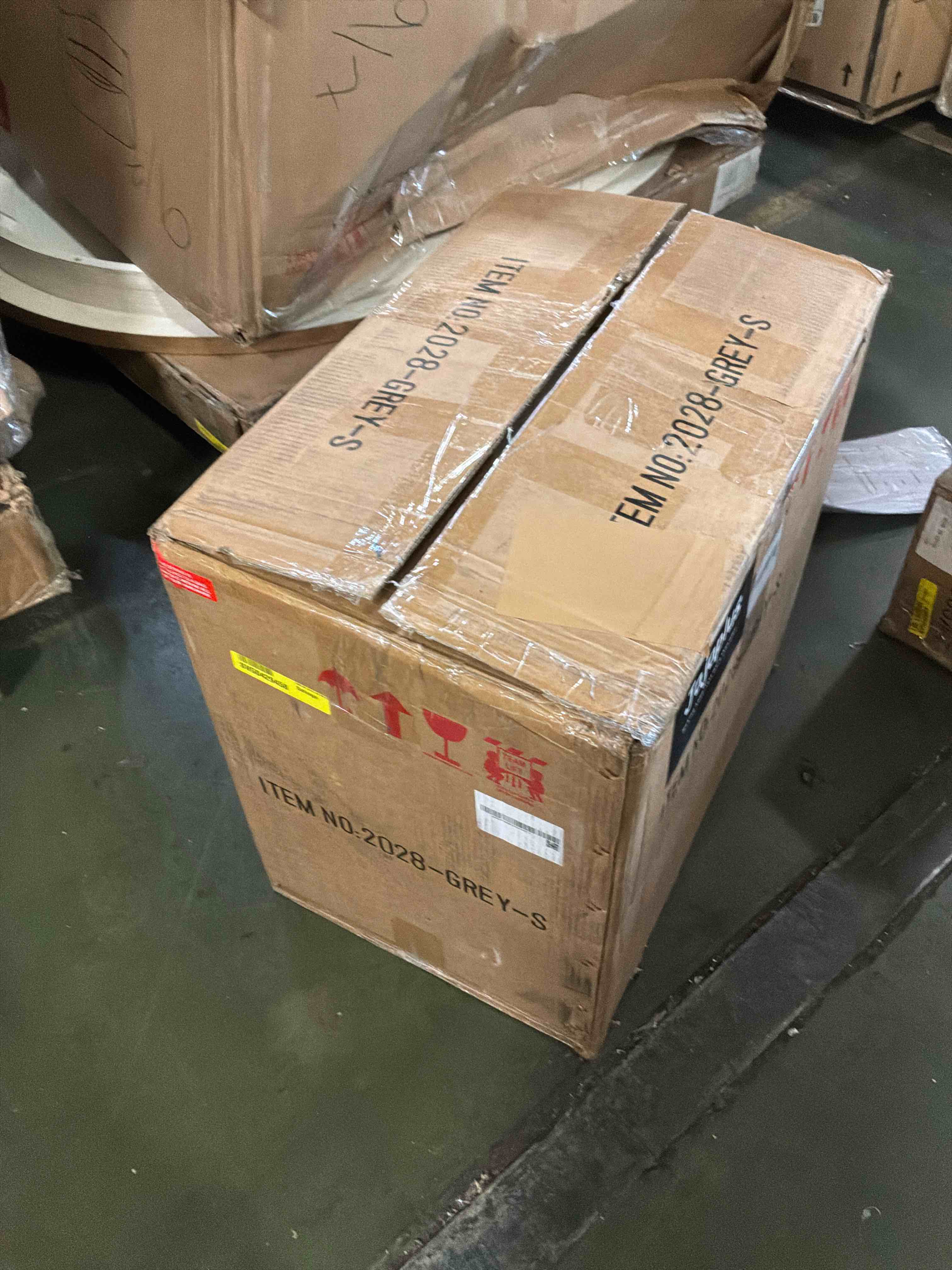 https://s3.amazonaws.com/lotting-images-prod/bidfta/PNK4872085_1779466440717.jpeg