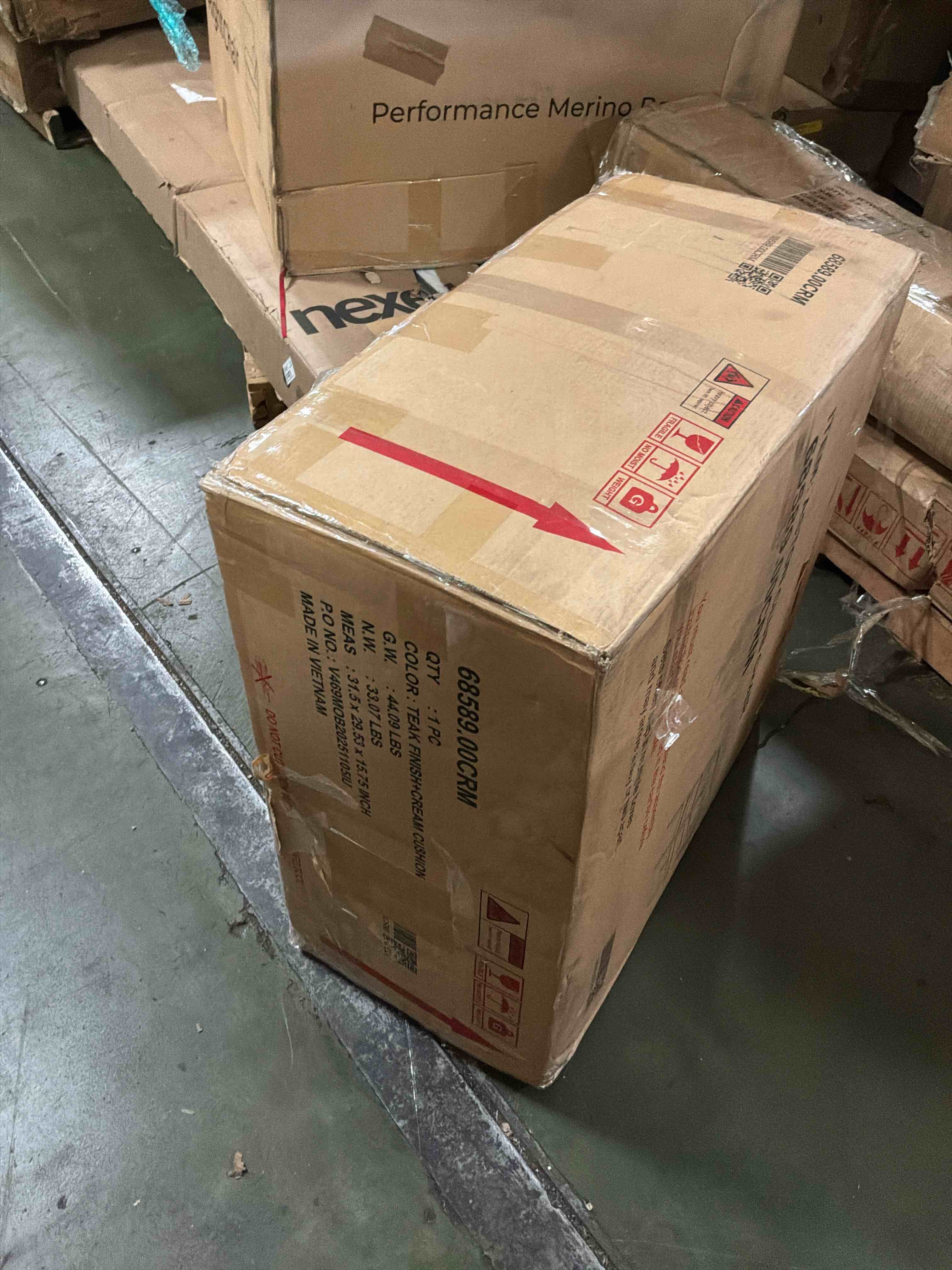 https://s3.amazonaws.com/lotting-images-prod/bidfta/PNK4872095_1779472004020.jpeg