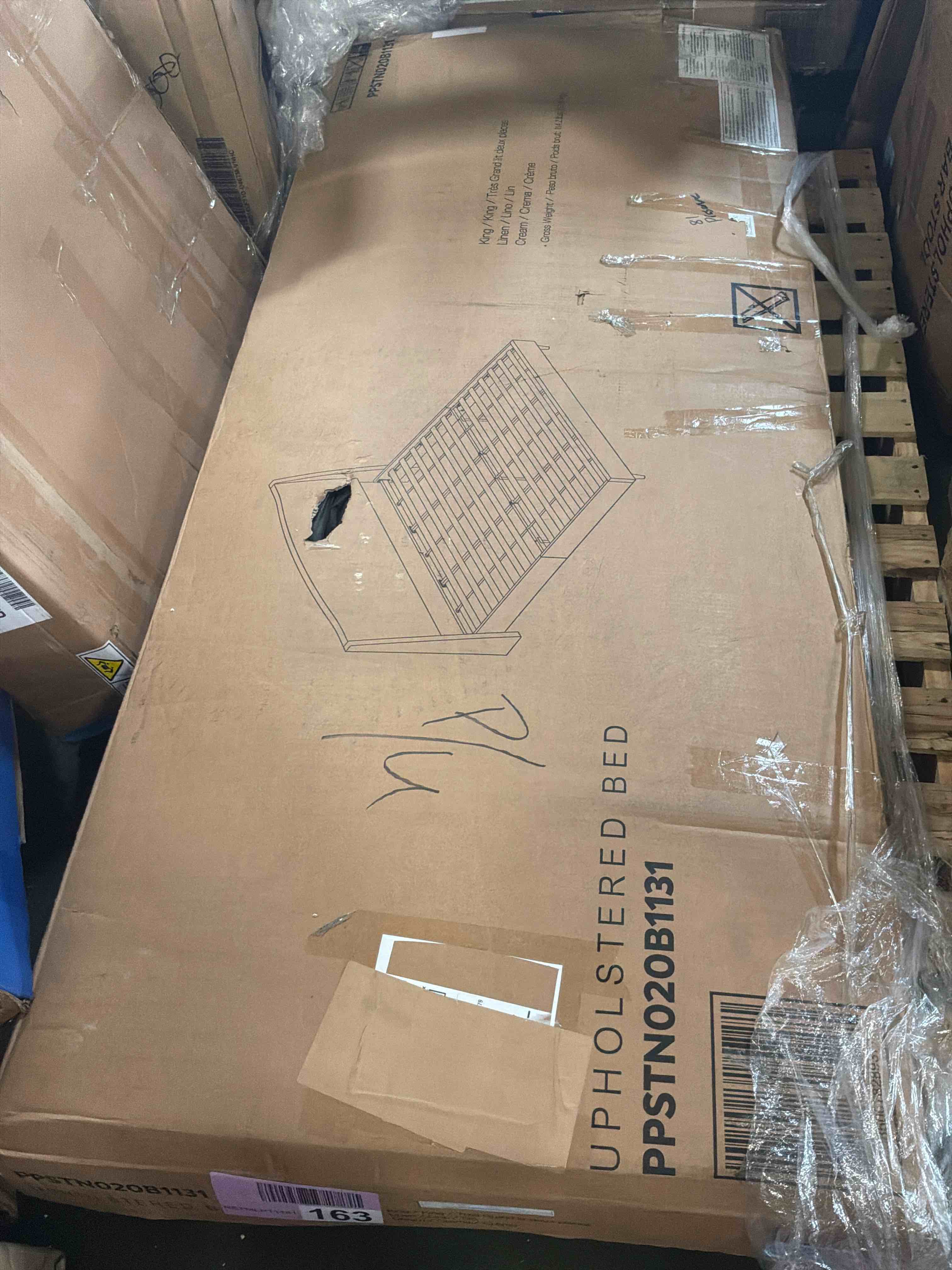 https://s3.amazonaws.com/lotting-images-prod/bidfta/PNK4872593_1779973718233.jpeg