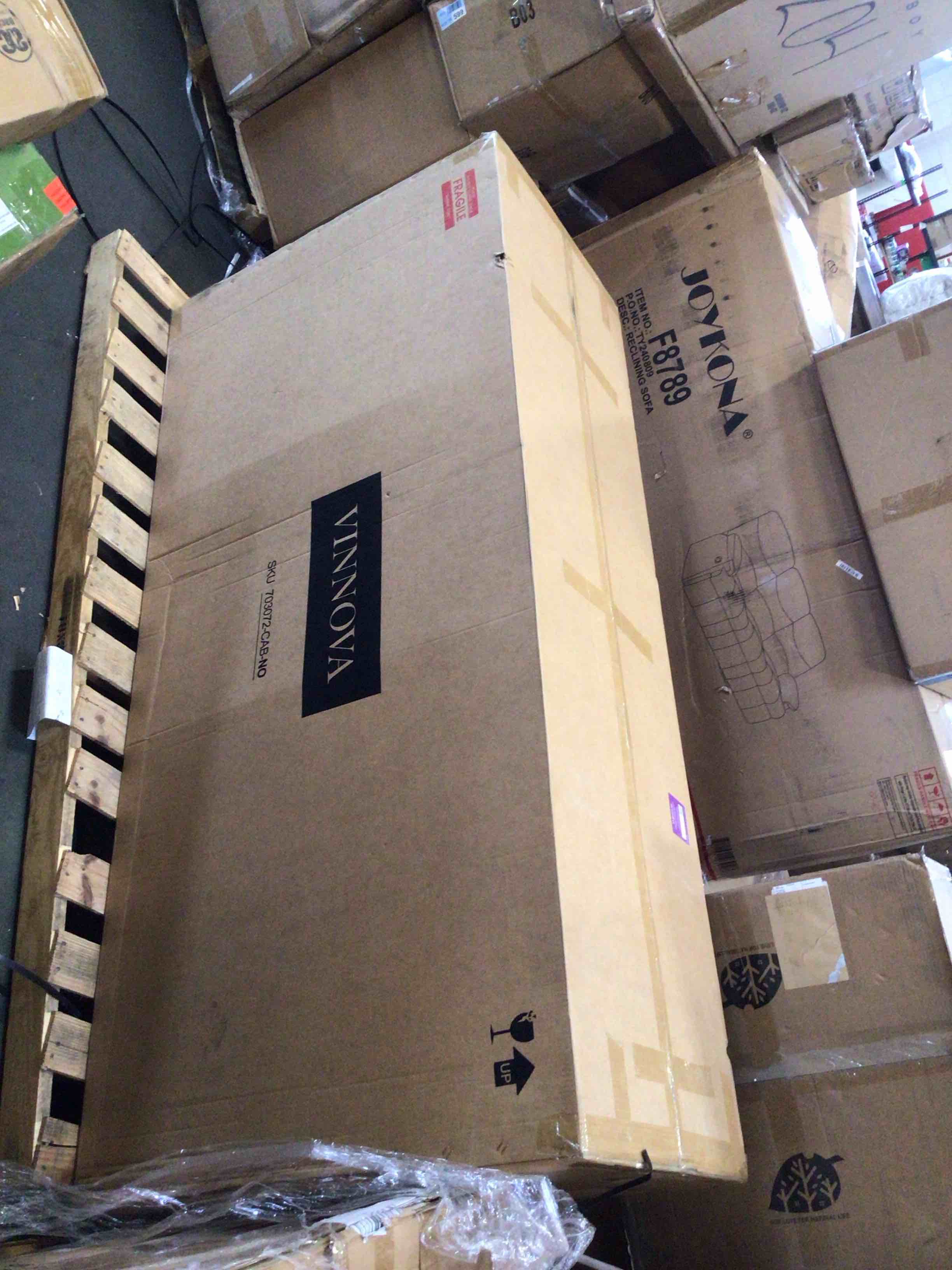 https://s3.amazonaws.com/lotting-images-prod/bidfta/PNK4873170_1778523889438.jpeg