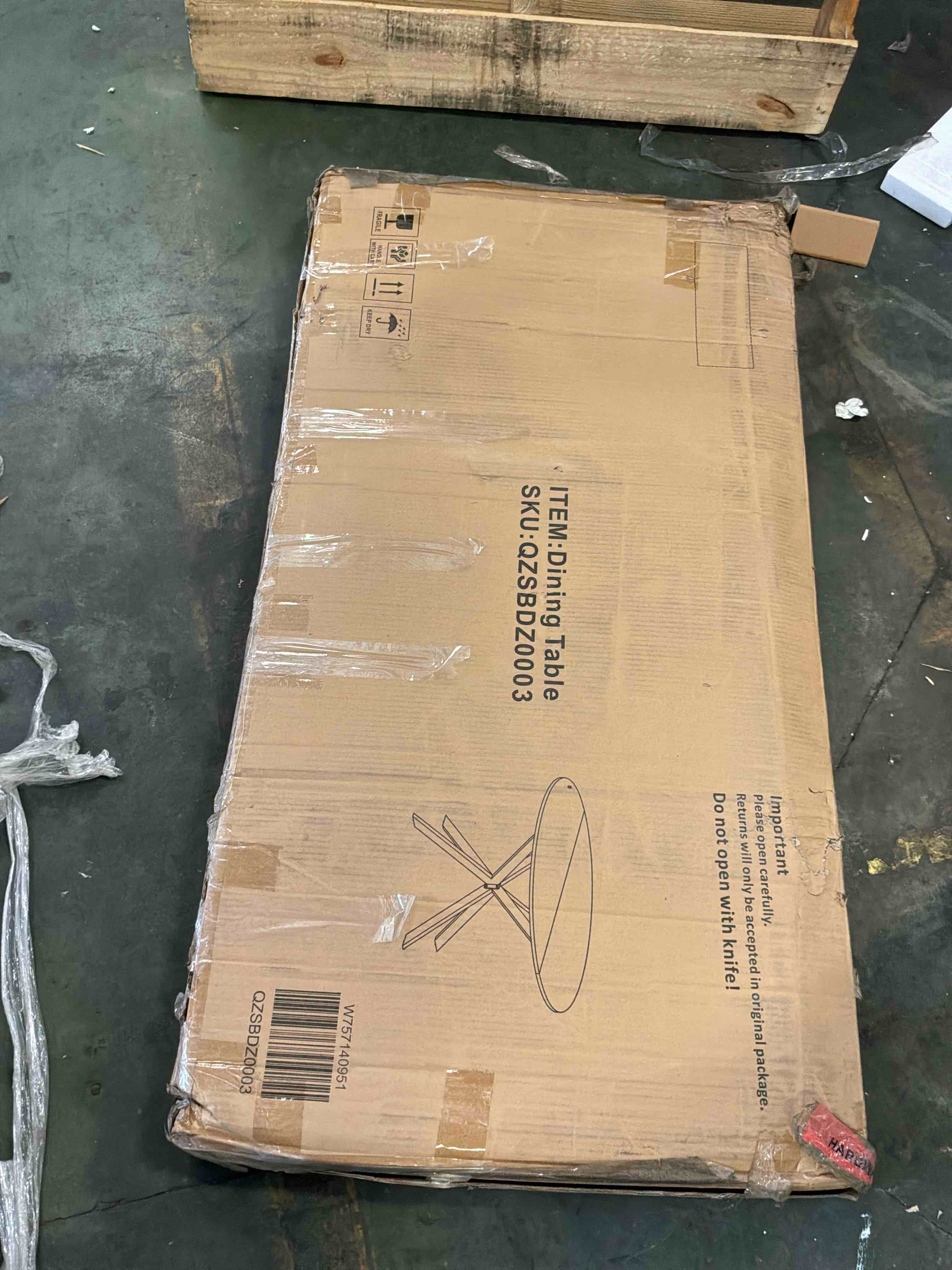 https://s3.amazonaws.com/lotting-images-prod/bidfta/PNK4873469_1780578190209.jpeg