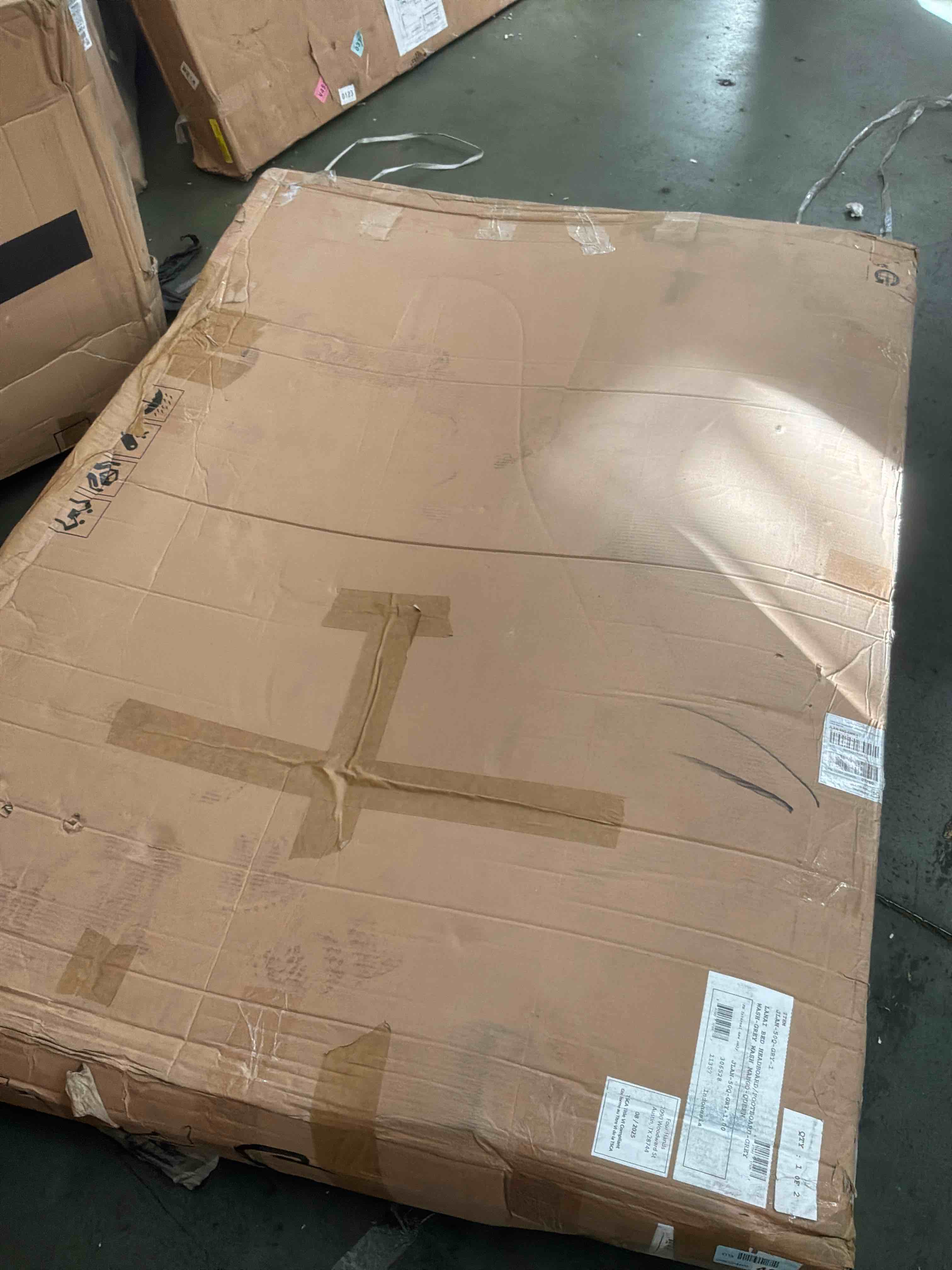 https://s3.amazonaws.com/lotting-images-prod/bidfta/PNK4873483_1780575953239.jpeg
