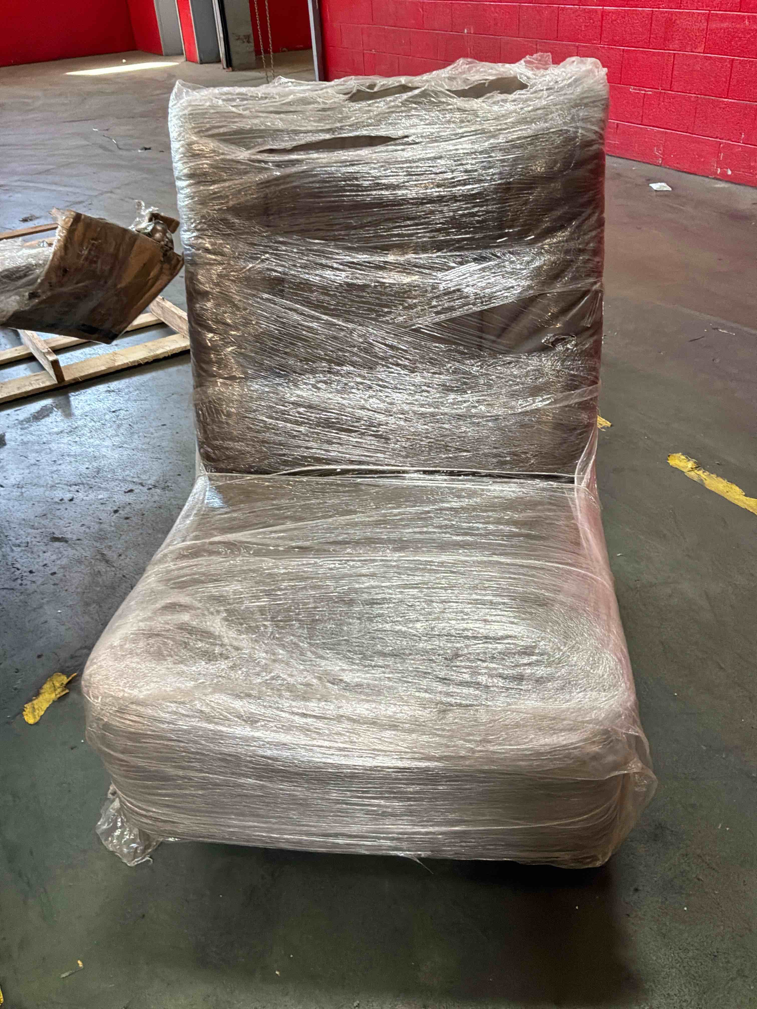 Condition photo showing Good Condition for armless sofa chair