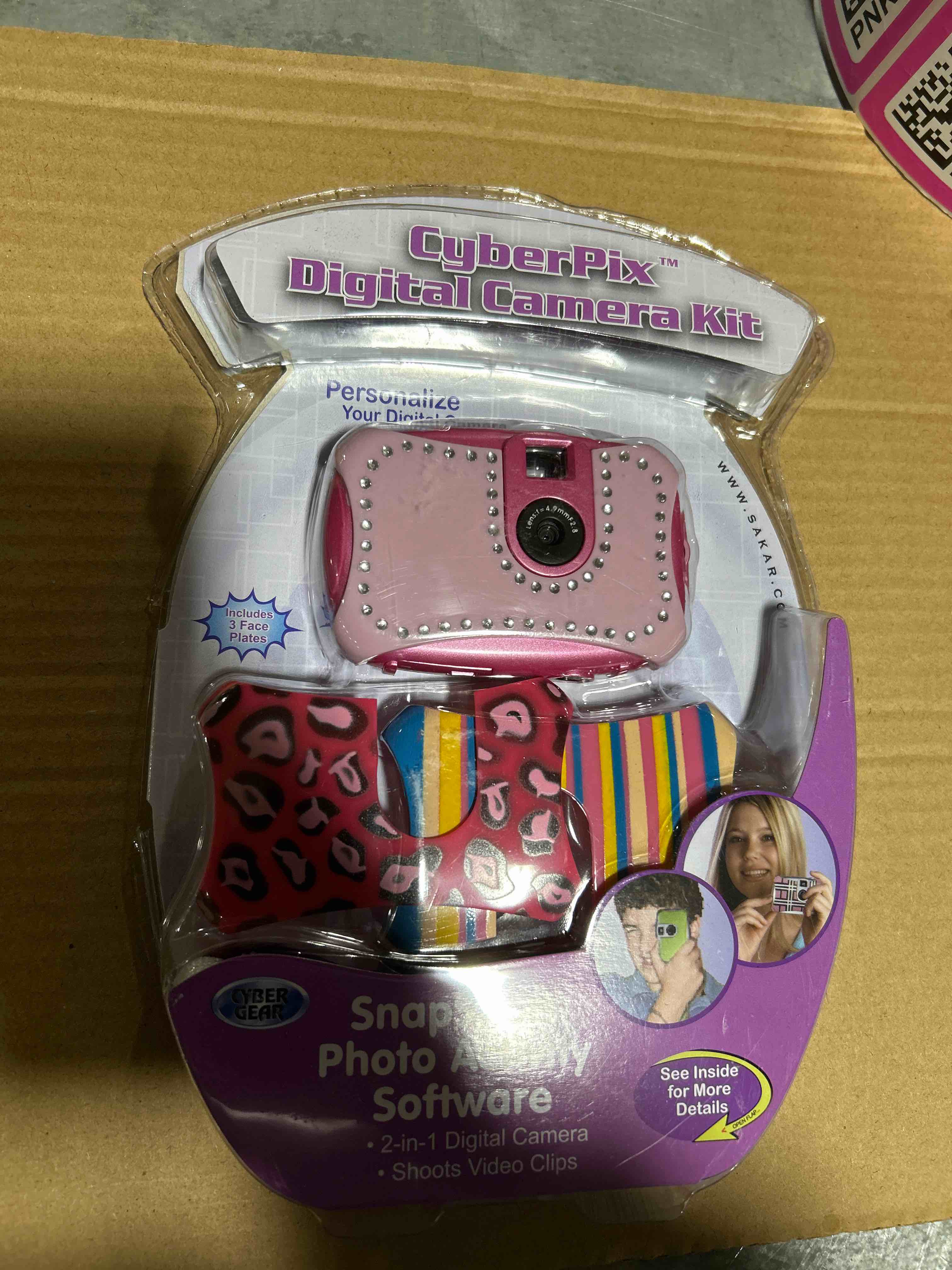 Condition photo showing Brand New for cyber pix  camera