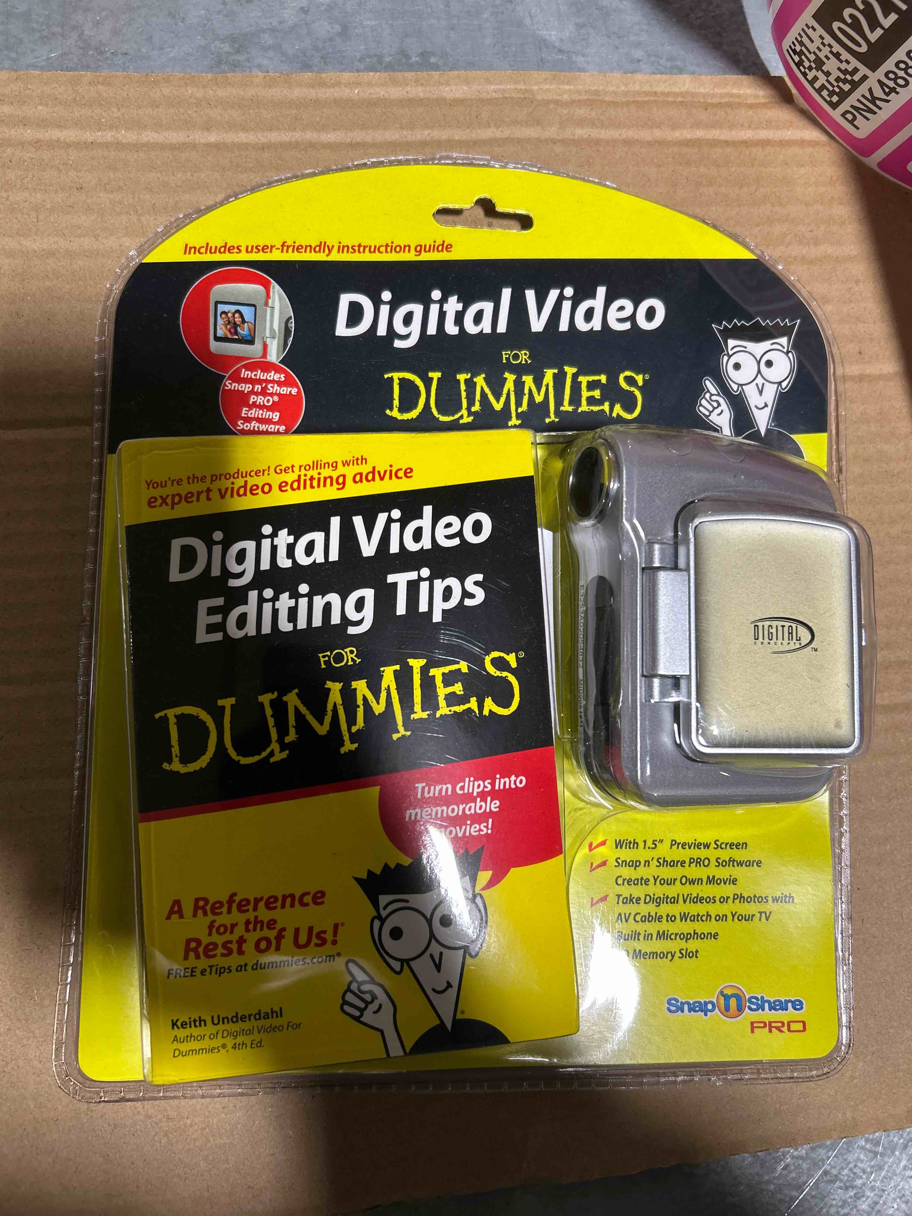 Condition photo showing Brand New for sakar 32390 digital video editing, 1.5 preview screen,