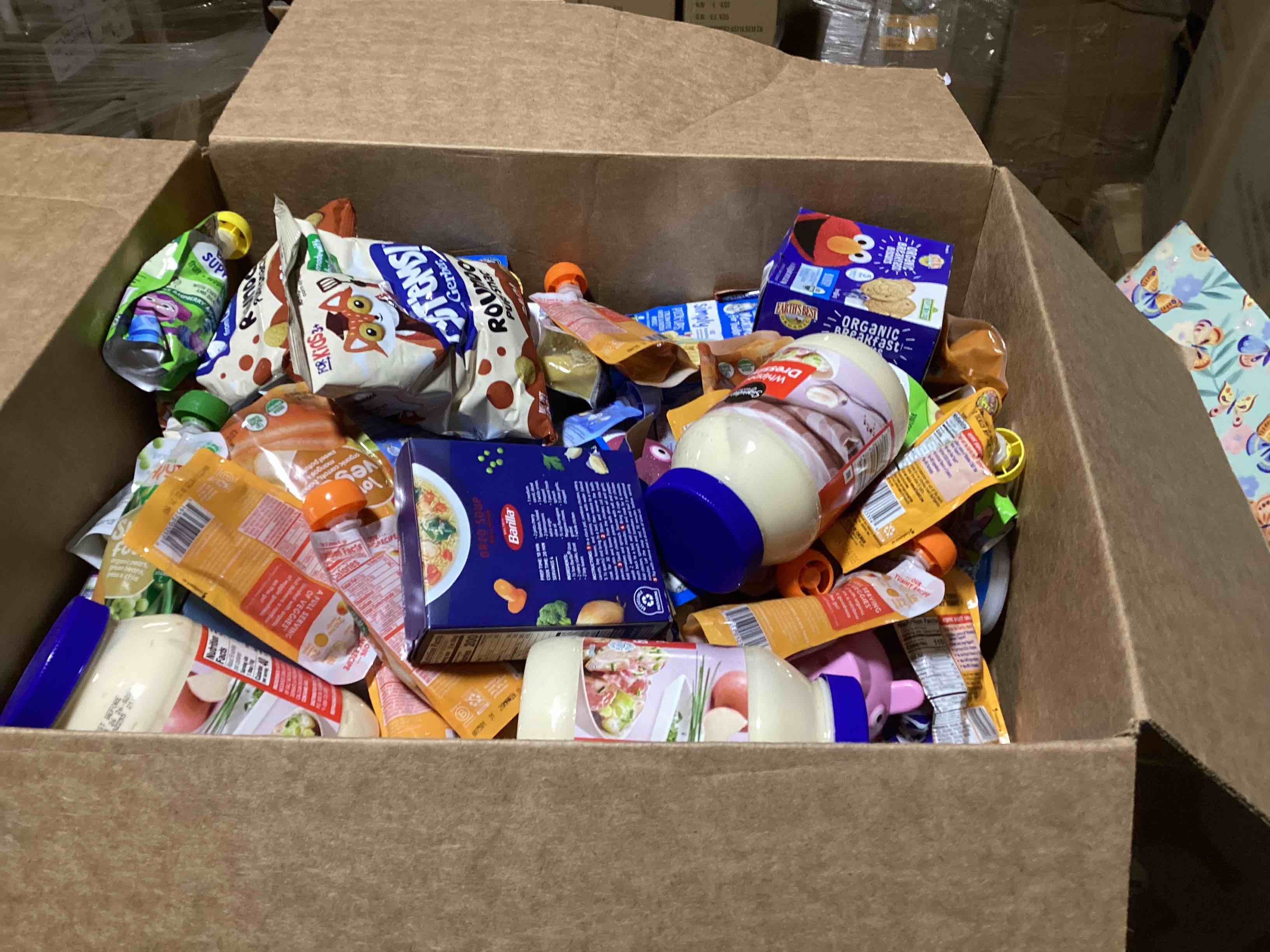 Condition photo showing Good Condition for box of food