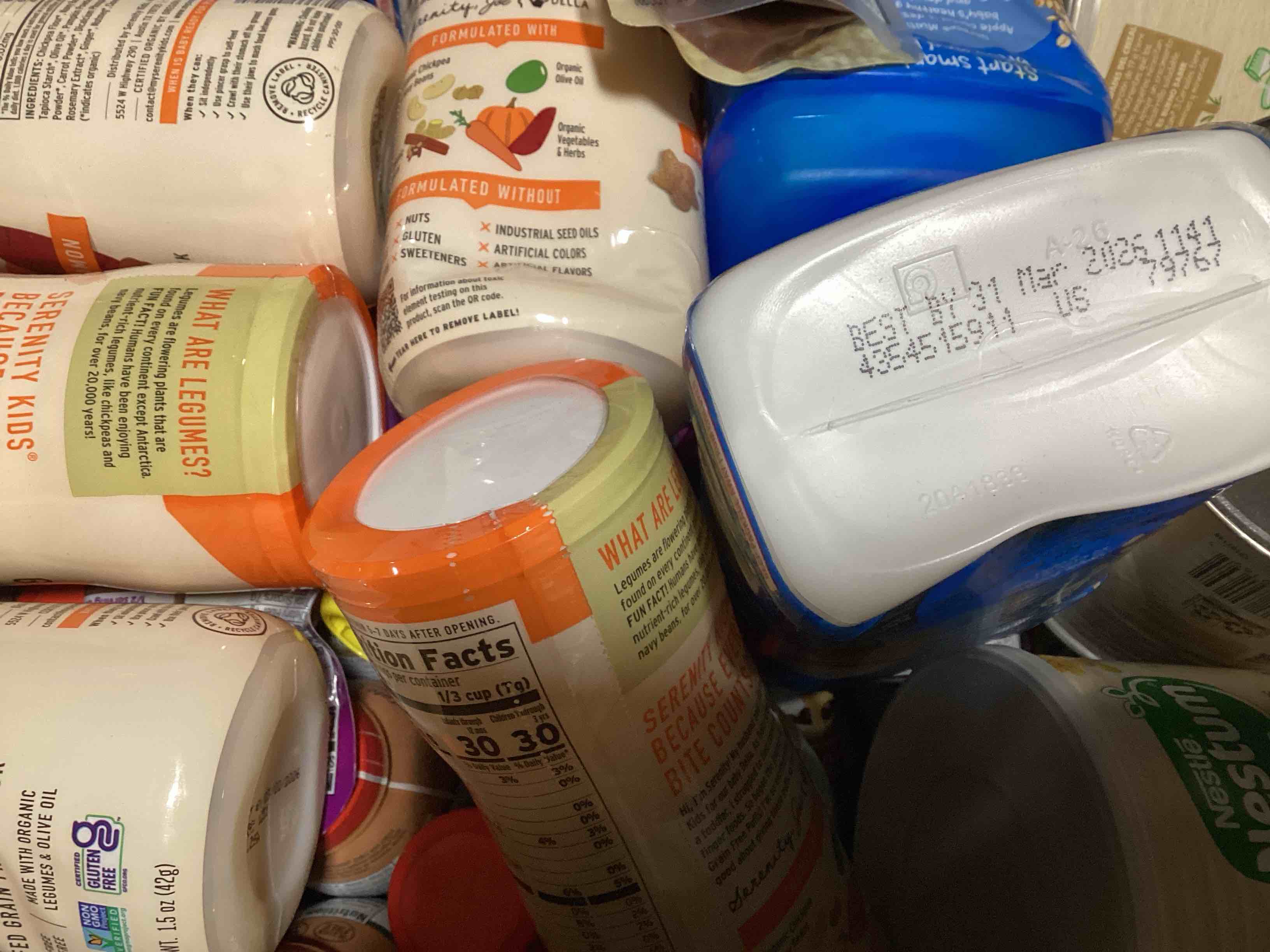 Condition photo showing Good Condition for box of food