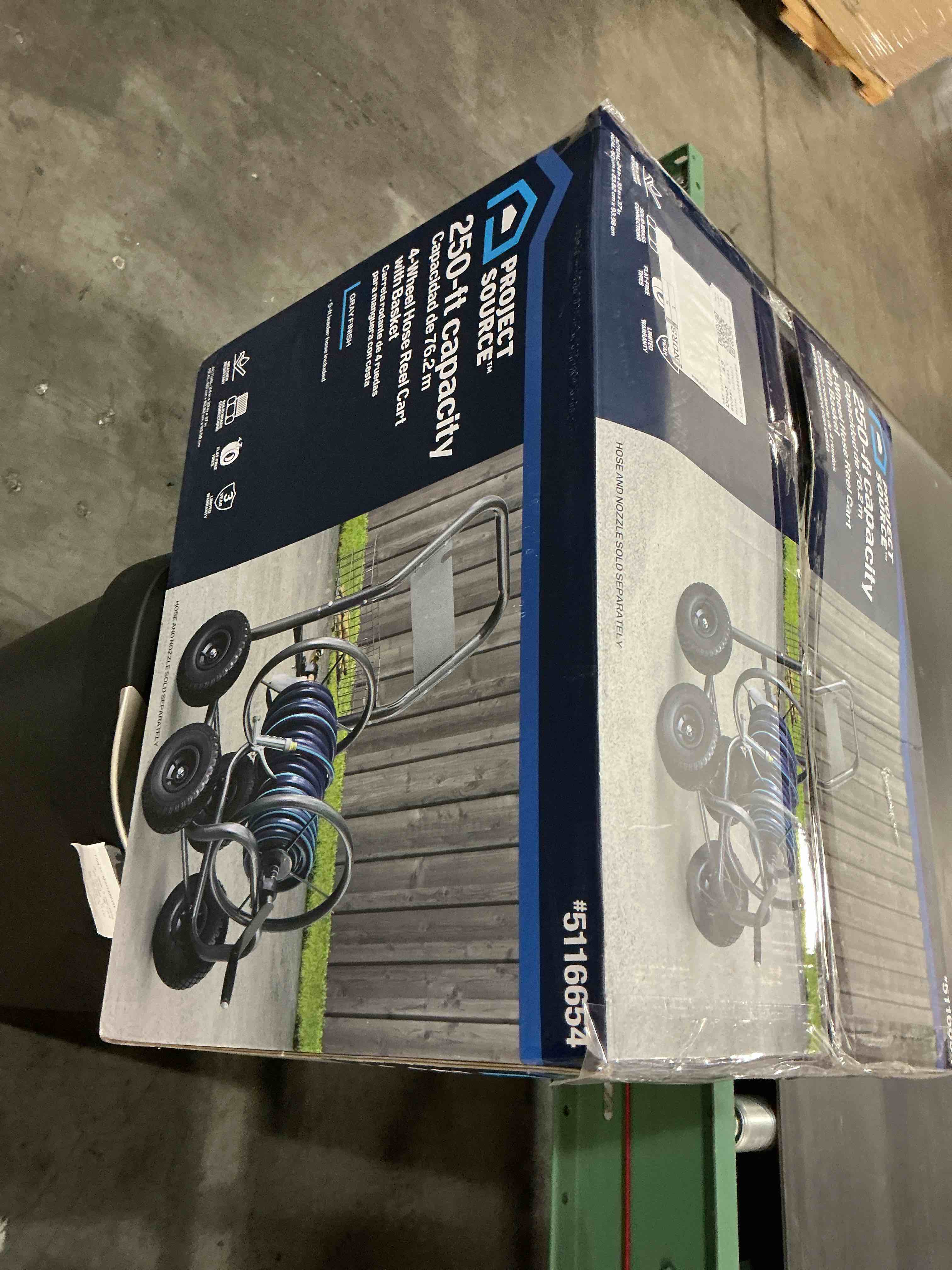 Condition photo showing Good Condition for project source steel 250-ft cart hose reel