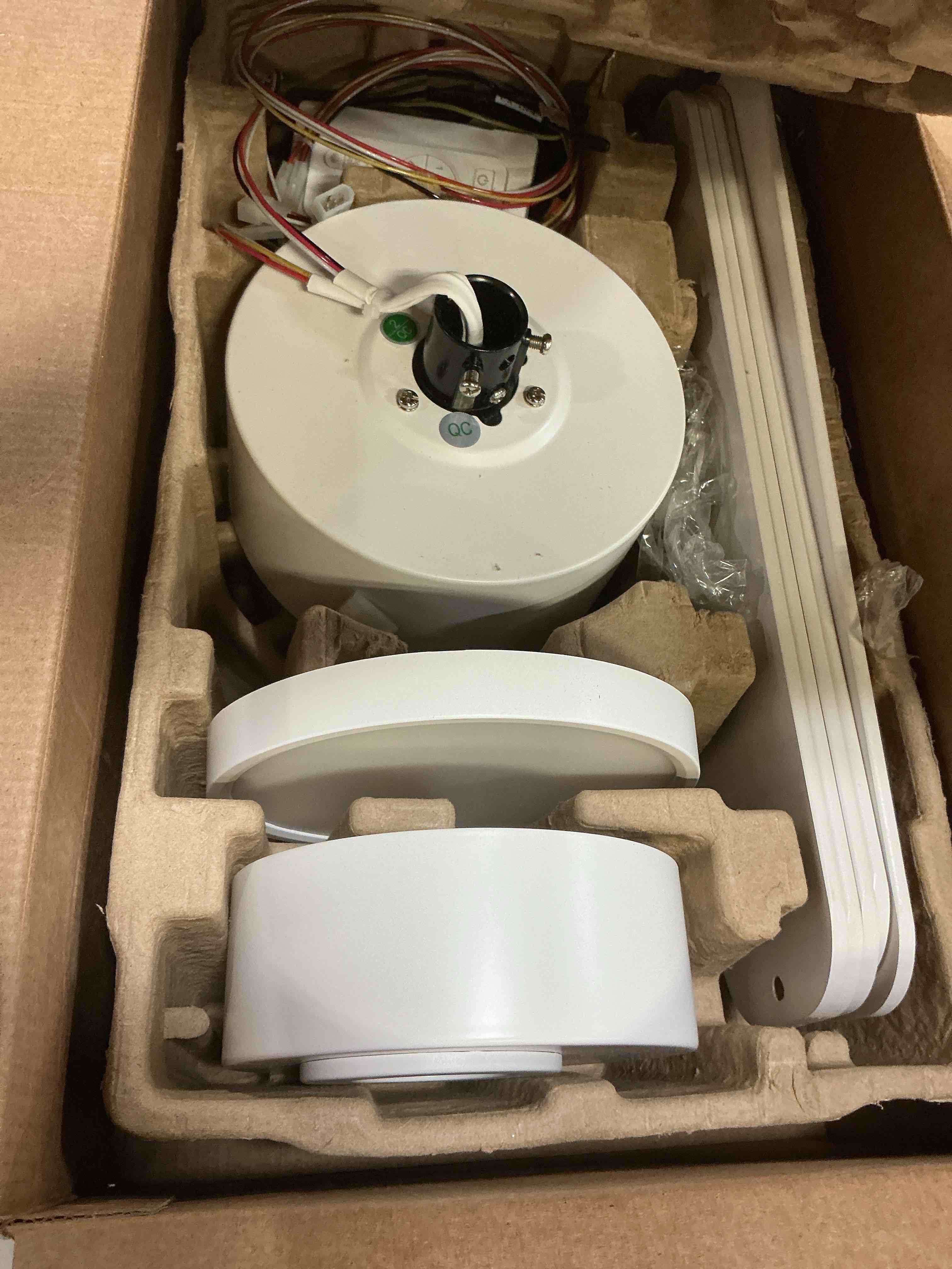 Condition photo showing As Is for sunny one socket fans 16-in white with white blades covered outdoor downrod or flush mount